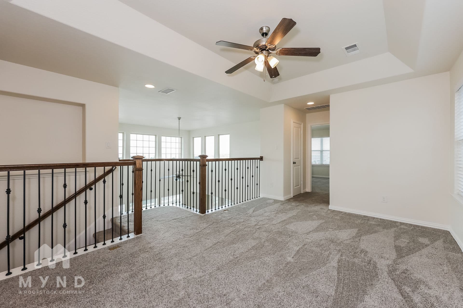 MYND — 3 Bedroom(s) and 3.5 Bathroom(s) - Photo 14