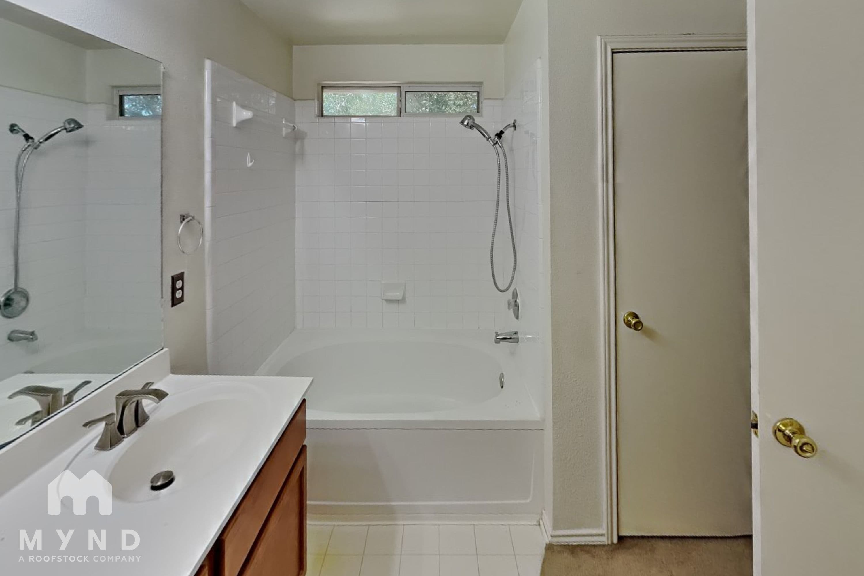 MYND — 3 Bedroom(s) and 2 Bathroom(s) - Photo 11