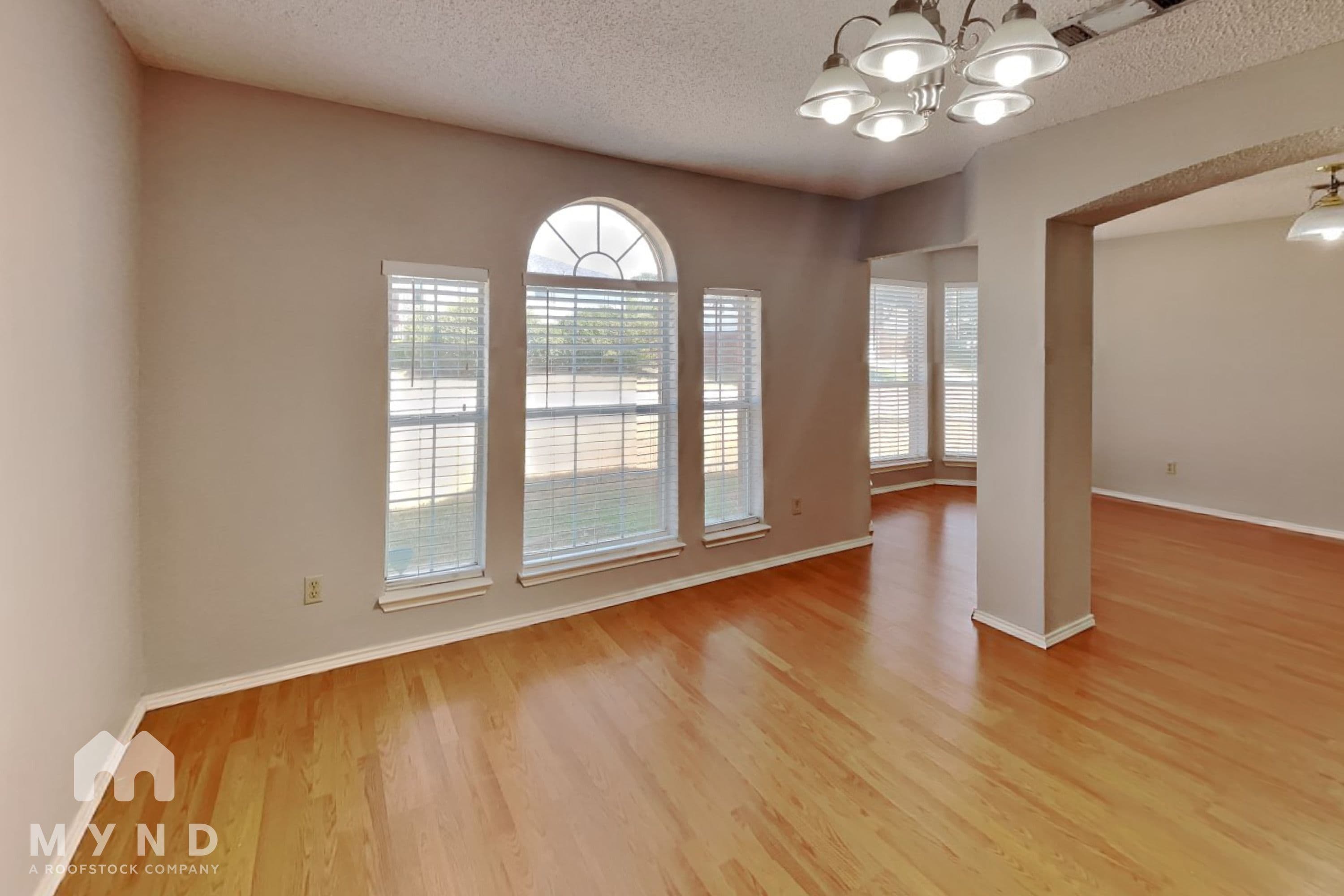 MYND — 4 Bedroom(s) and 2.5 Bathroom(s) - Photo 5