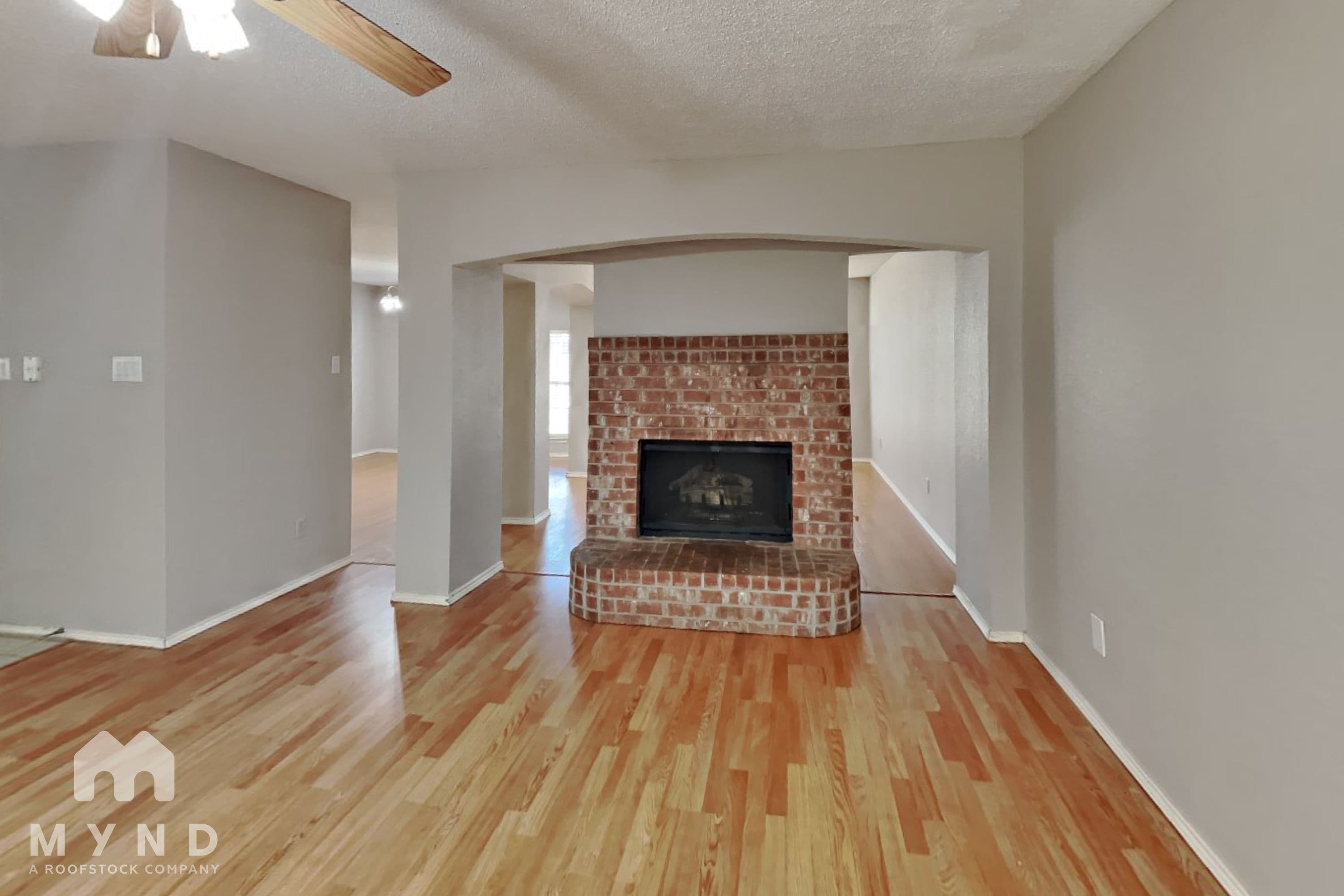 MYND — 4 Bedroom(s) and 2.5 Bathroom(s) - Photo 4
