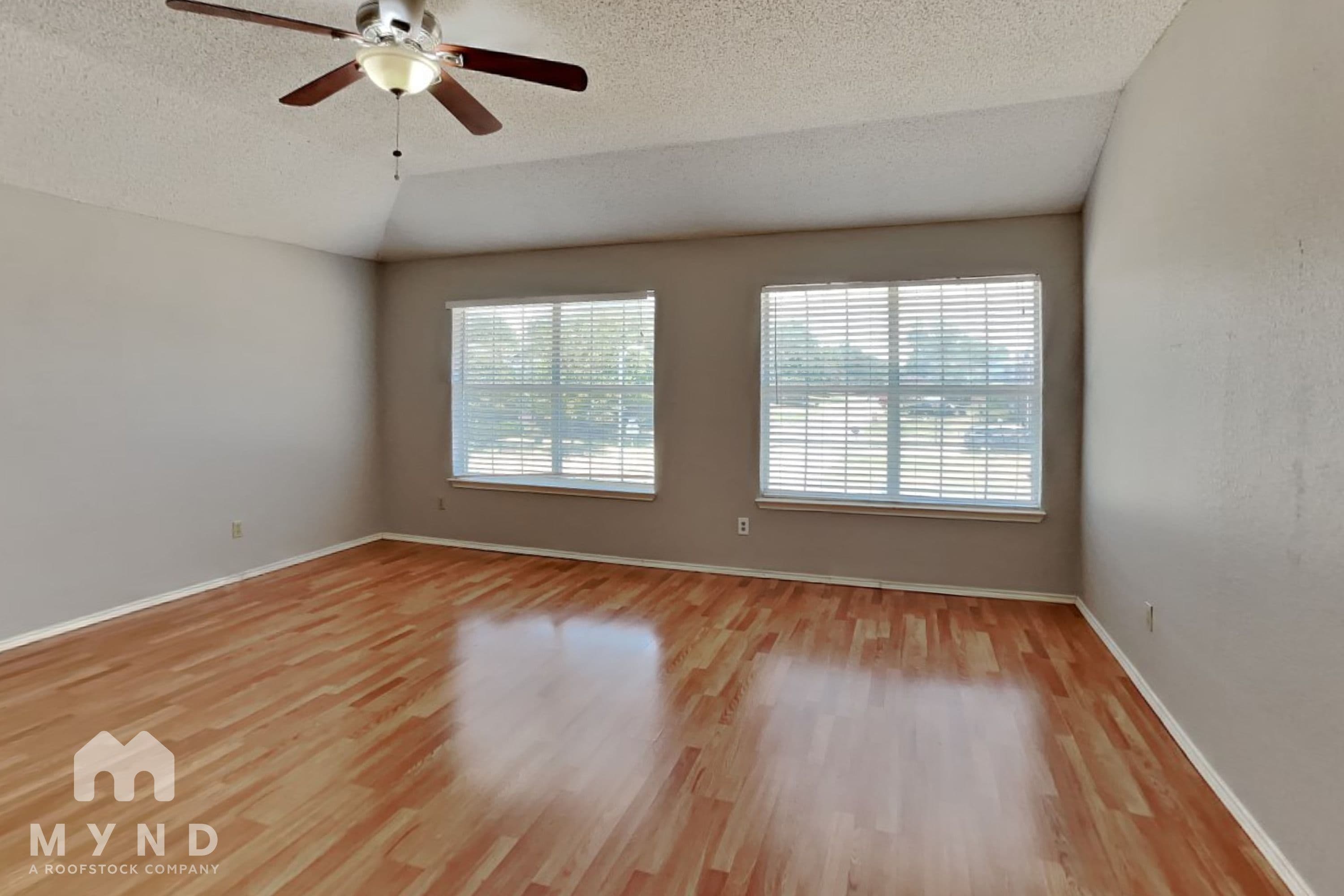 MYND — 4 Bedroom(s) and 2.5 Bathroom(s) - Photo 13