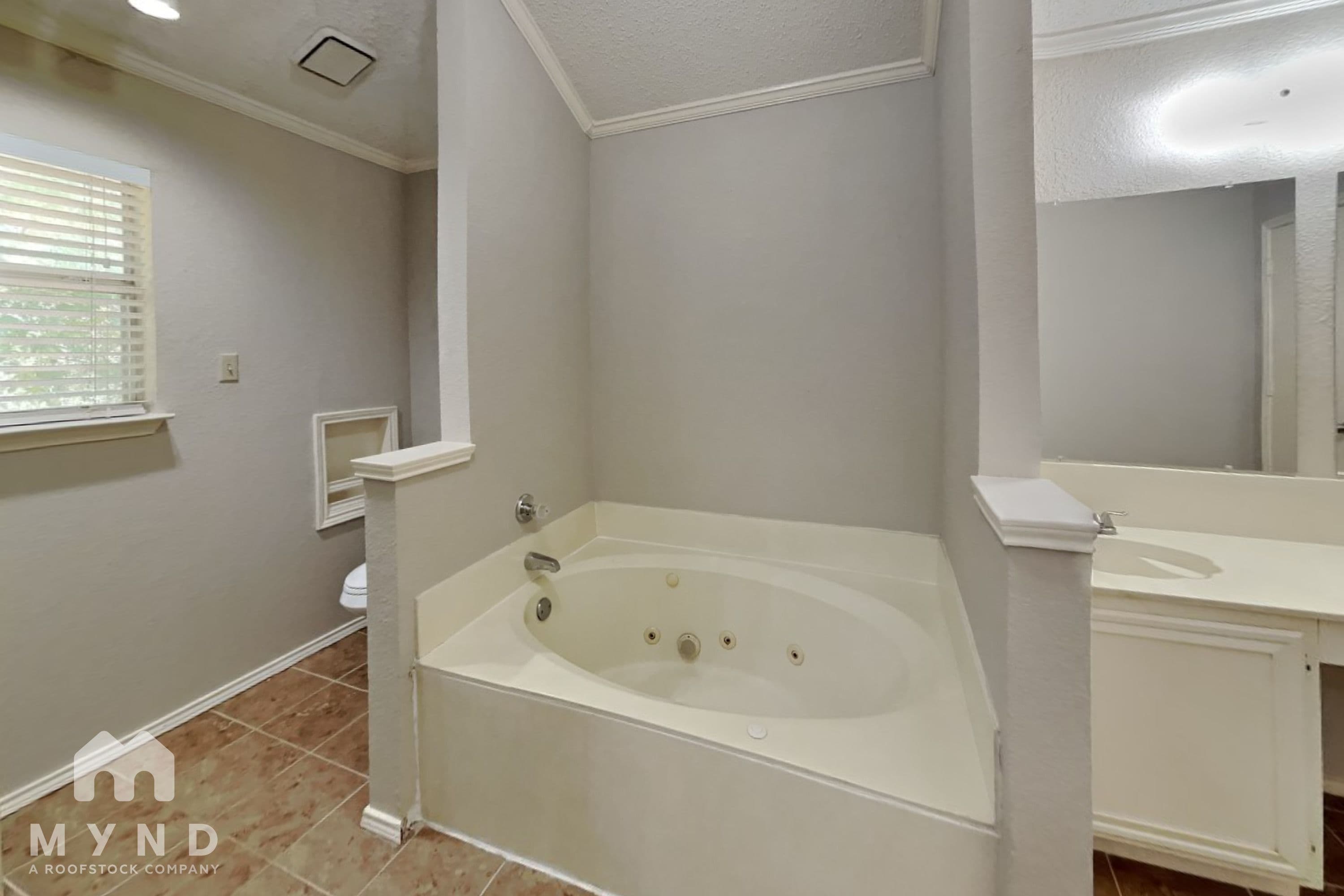 MYND — 4 Bedroom(s) and 2.5 Bathroom(s) - Photo 16