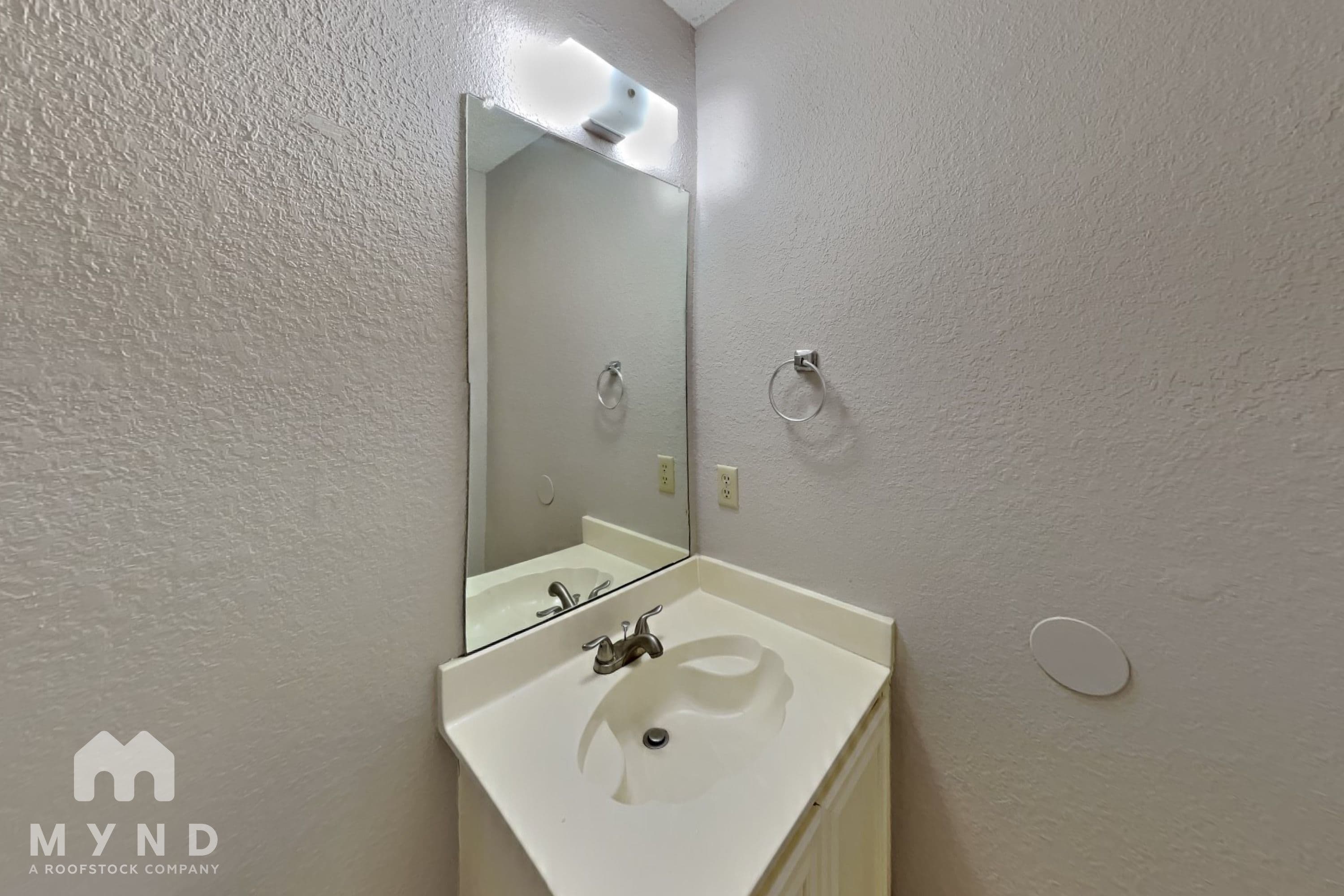 MYND — 4 Bedroom(s) and 2.5 Bathroom(s) - Photo 24