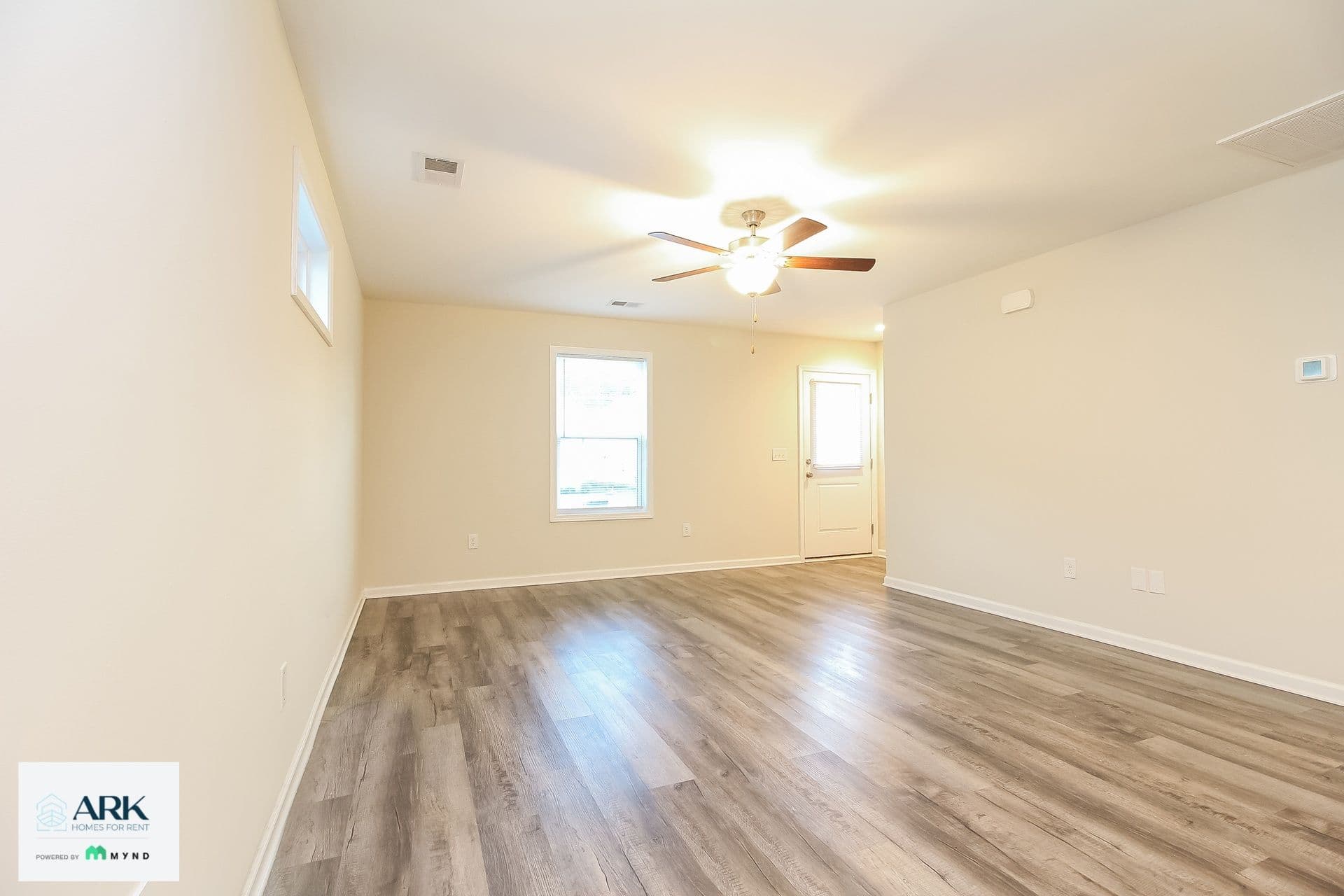 MYND — 3 Bedroom(s) and 3.5 Bathroom(s) - Photo 5