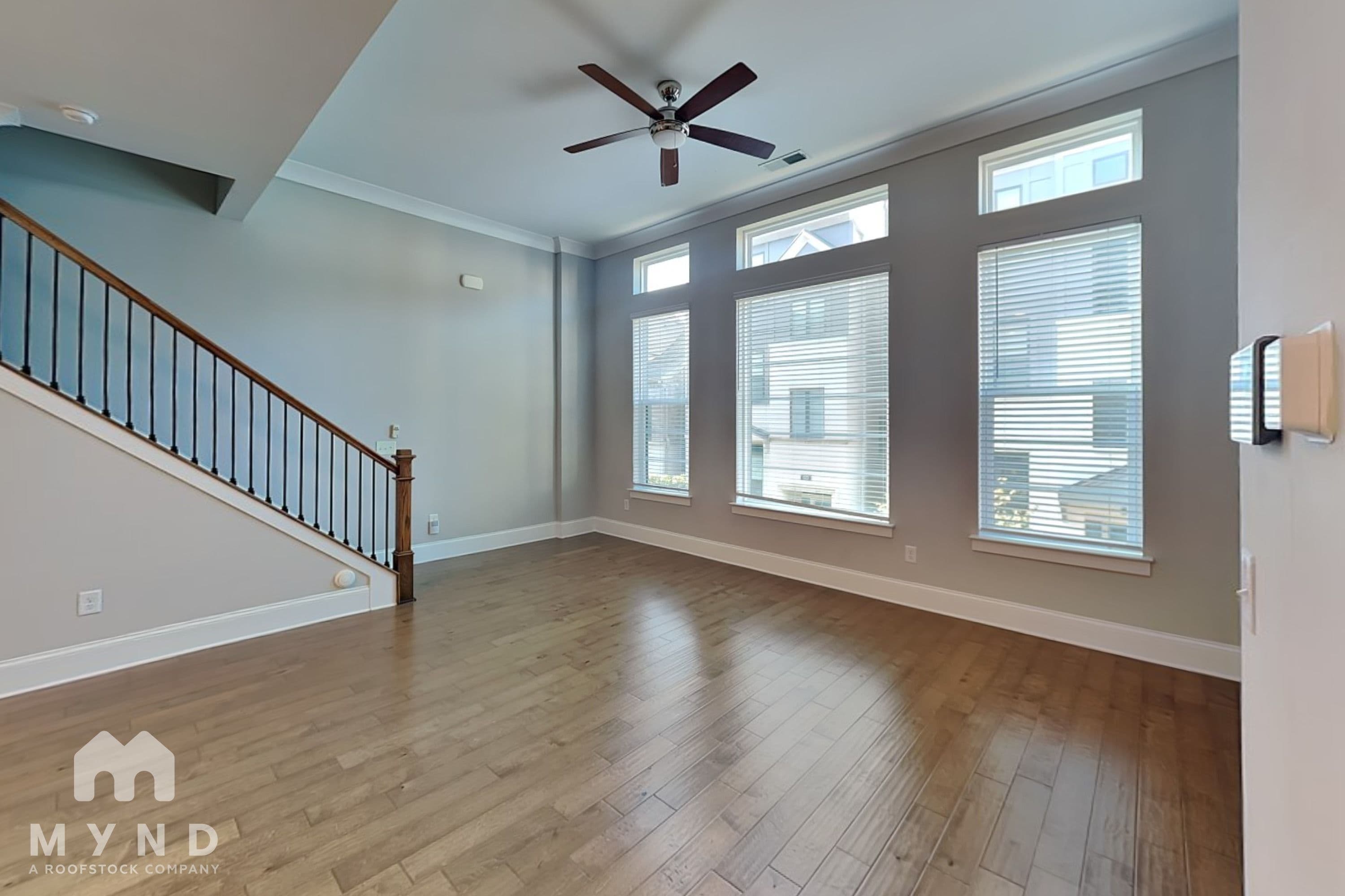 MYND — 3 Bedroom(s) and 3 Bathroom(s) - Photo 2