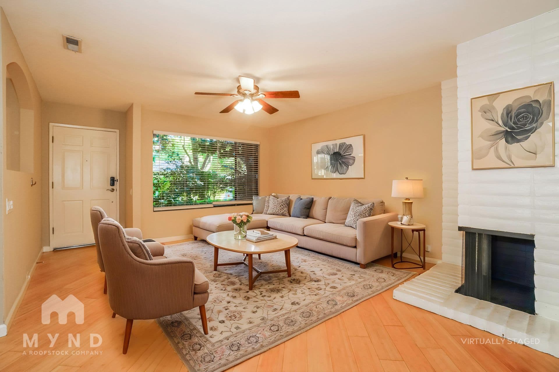 MYND — 2 Bedroom(s) and 2.5 Bathroom(s) - Photo 2