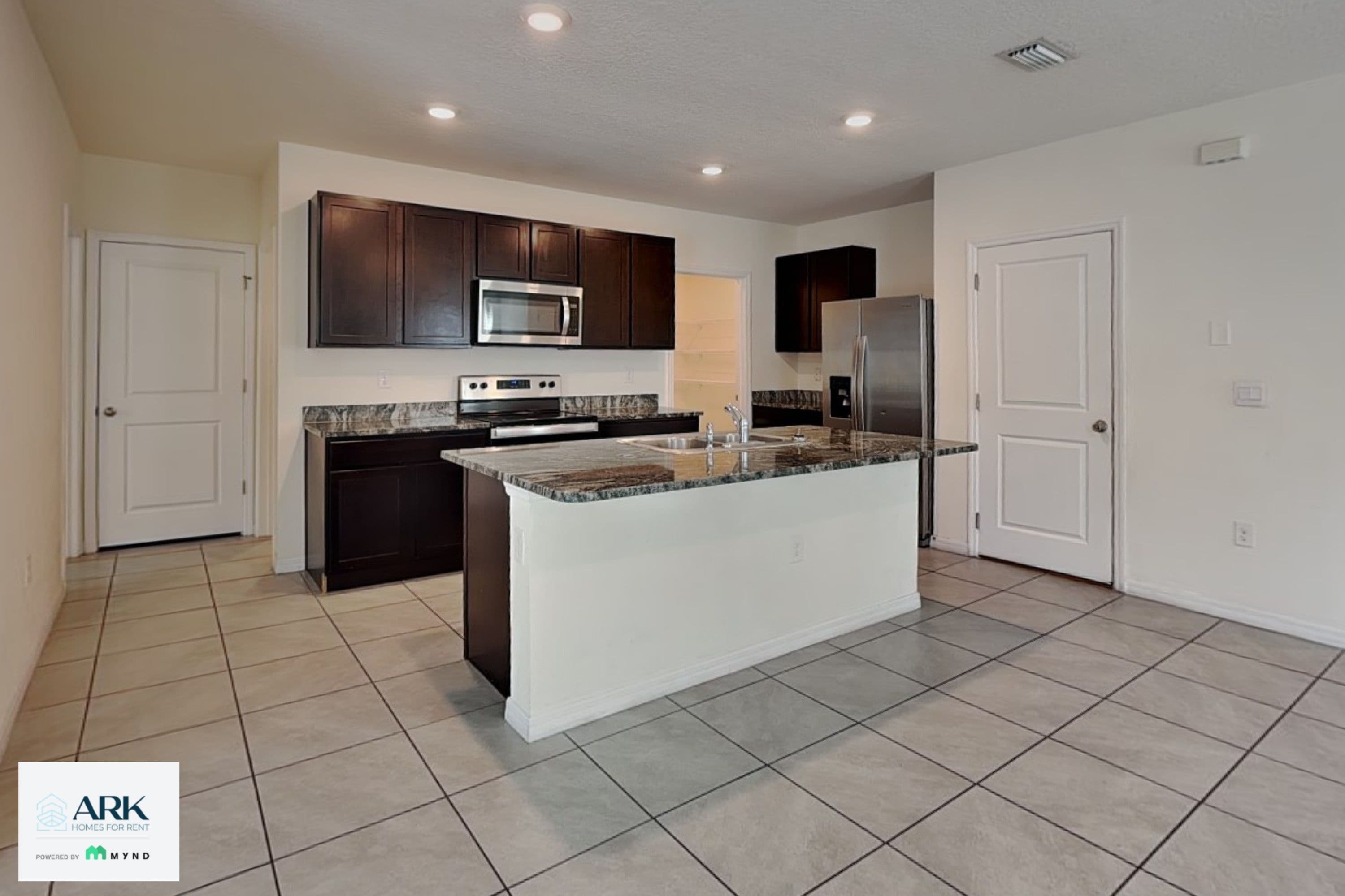 MYND — 5 Bedroom(s) and 3 Bathroom(s) - Photo 5