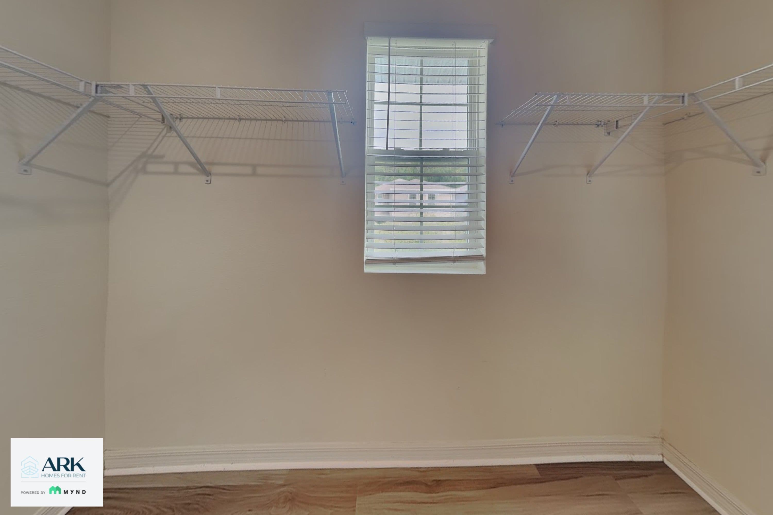MYND — 5 Bedroom(s) and 3 Bathroom(s) - Photo 13