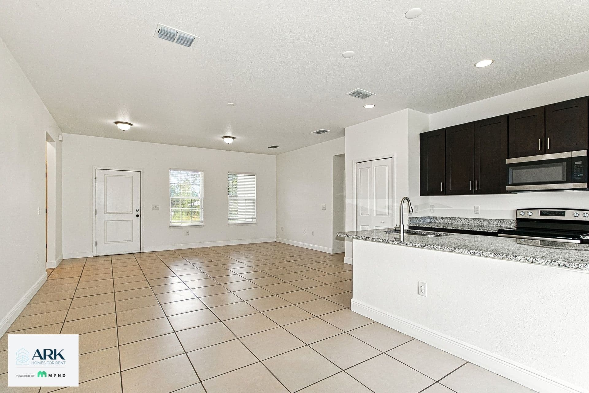 MYND — 4 Bedroom(s) and 2 Bathroom(s) - Photo 6