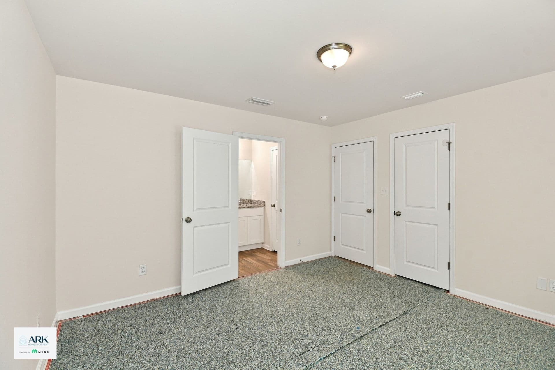 MYND — 4 Bedroom(s) and 2 Bathroom(s) - Photo 13
