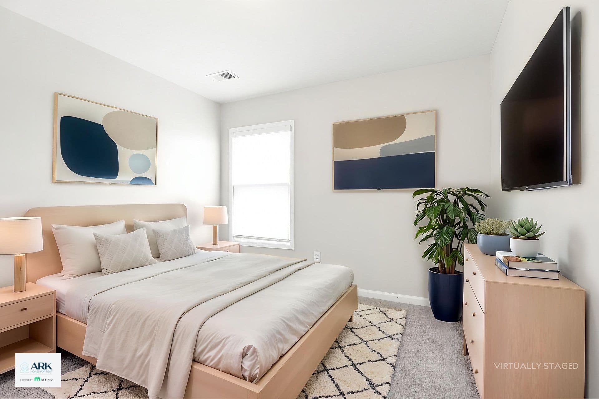 MYND — 3 Bedroom(s) and 2 Bathroom(s) - Photo 4