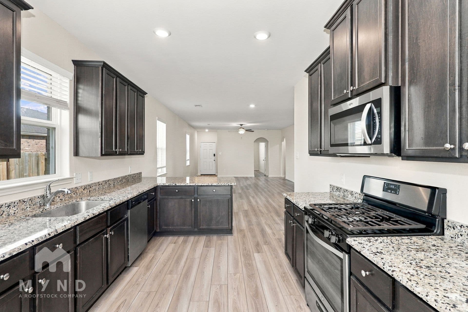 MYND — 4 Bedroom(s) and 2 Bathroom(s) - Photo 9