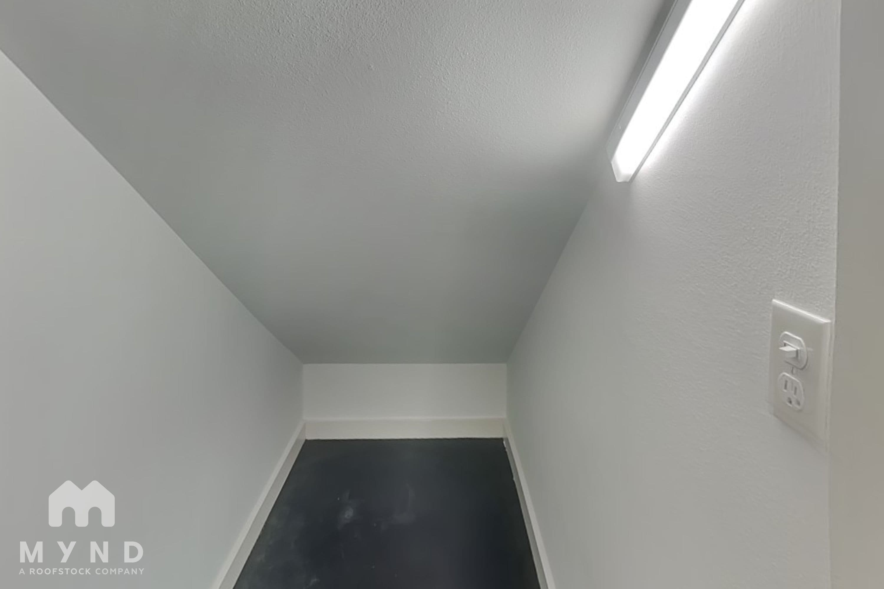 MYND — 3 Bedroom(s) and 2.5 Bathroom(s) - Photo 16