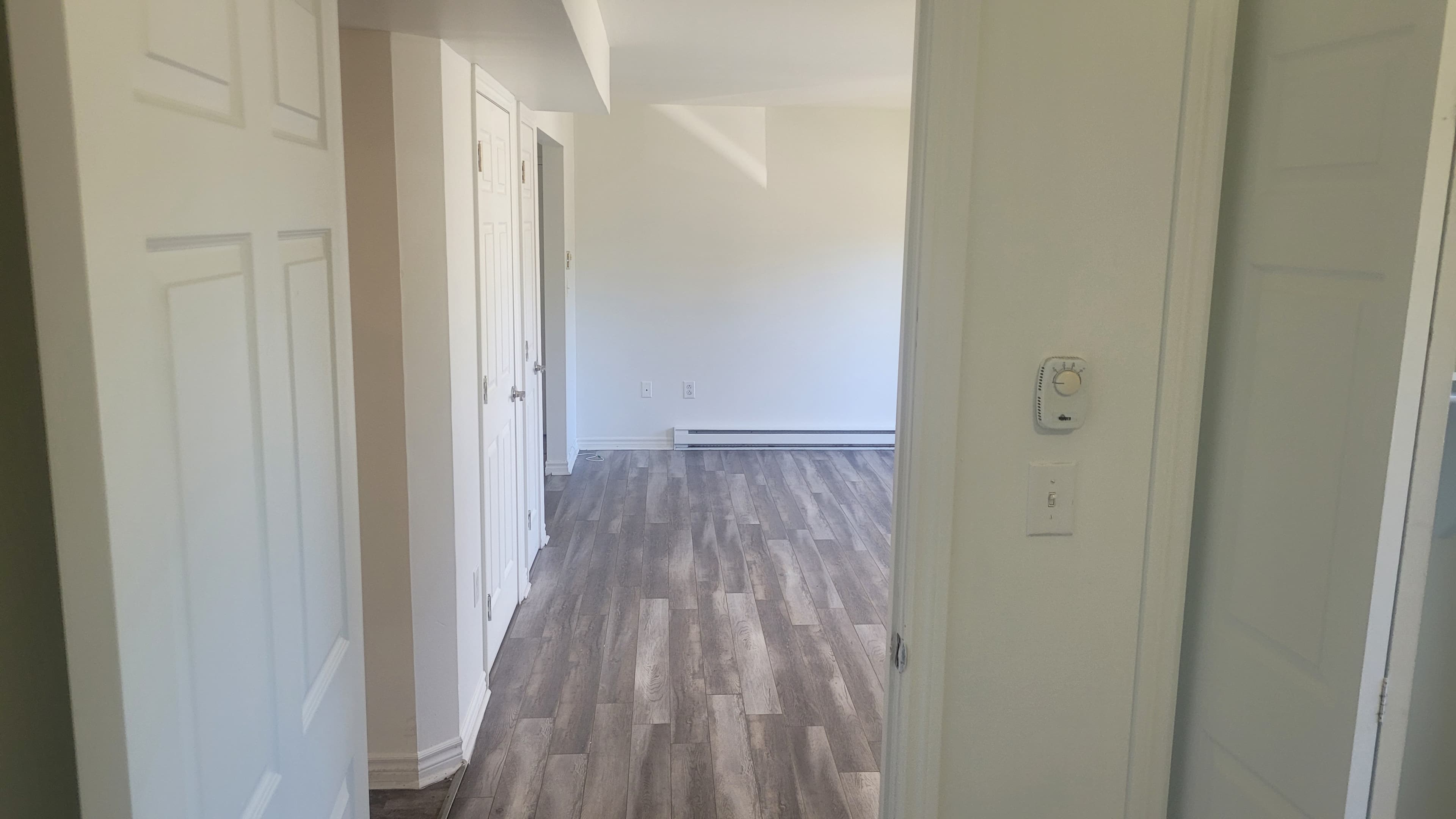 Whitehall Apartments — 43-0001 - Photo 8