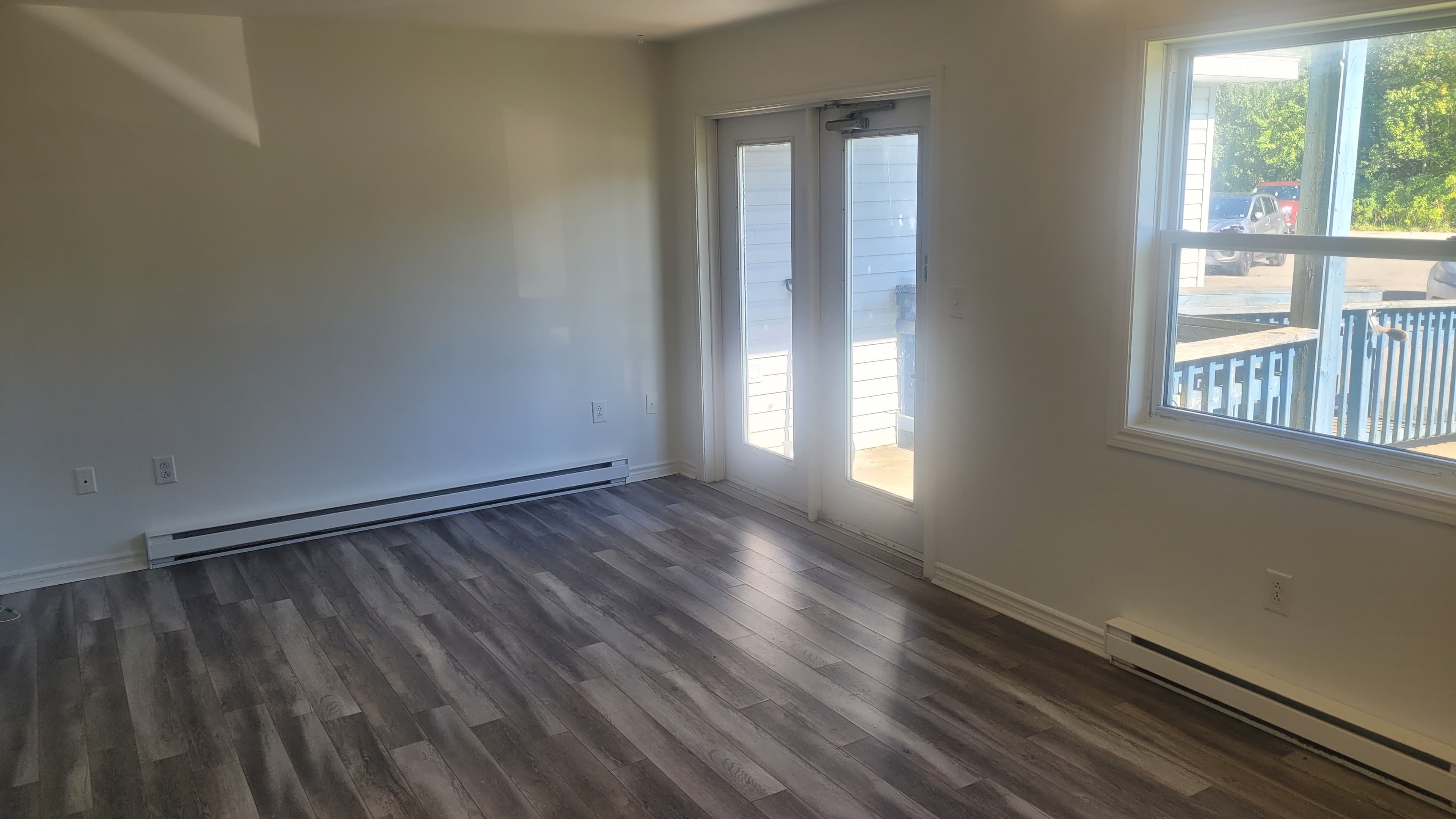 Whitehall Apartments — 43-0001 - Photo 2