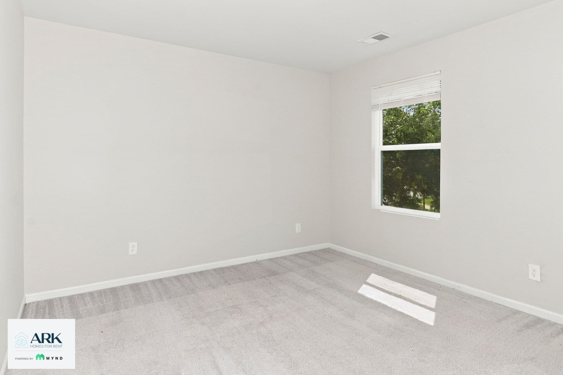 MYND — 4 Bedroom(s) and 3 Bathroom(s) - Photo 12