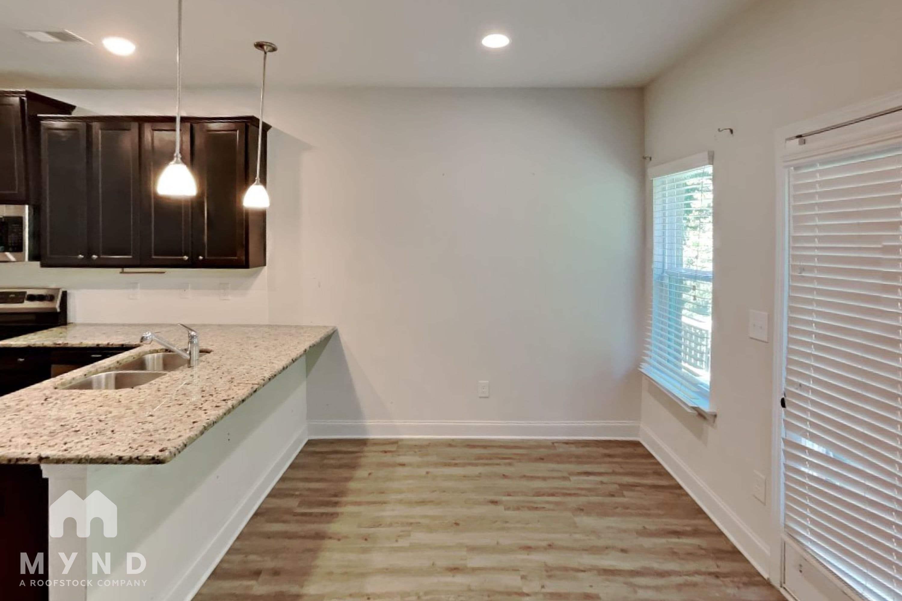MYND — 3 Bedroom(s) and 2.5 Bathroom(s) - Photo 4