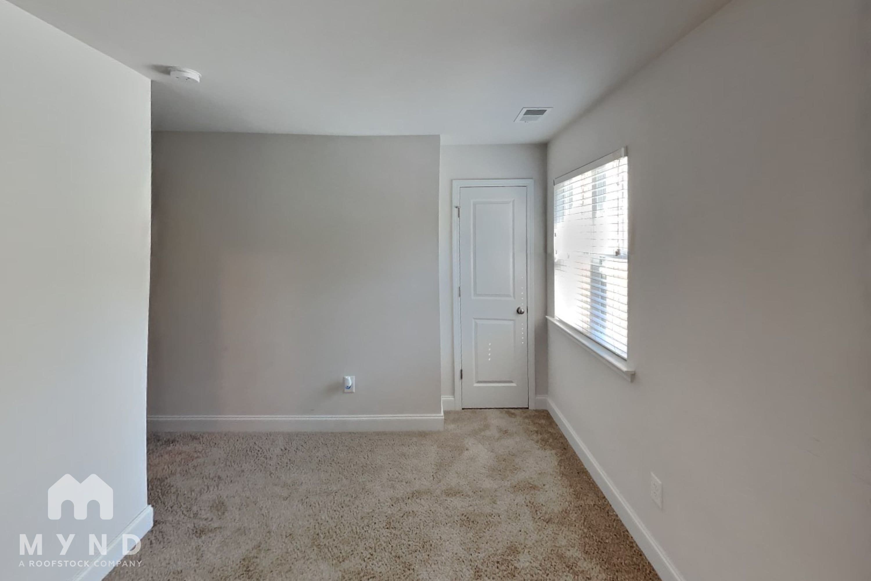 MYND — 3 Bedroom(s) and 2.5 Bathroom(s) - Photo 7