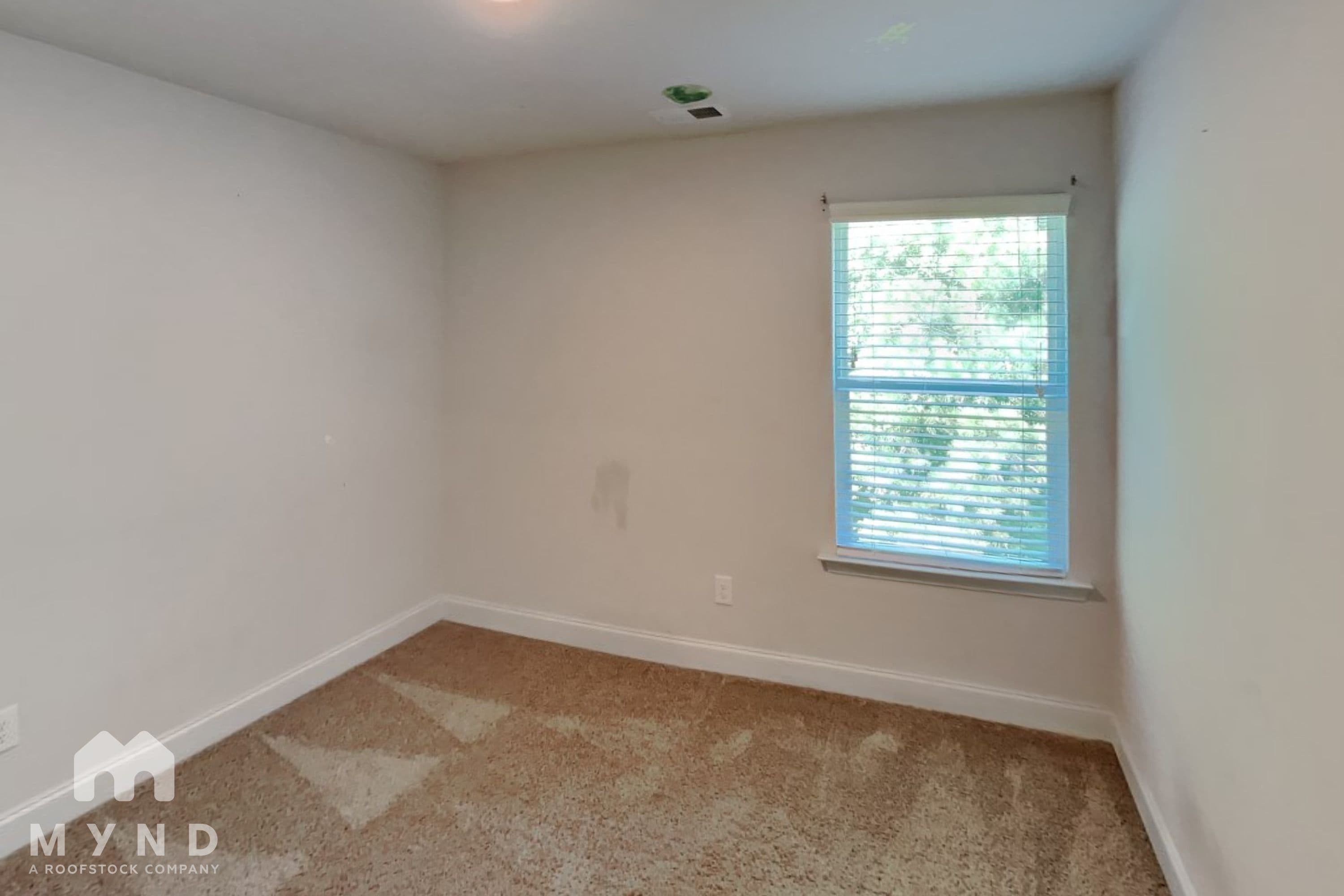 MYND — 3 Bedroom(s) and 2.5 Bathroom(s) - Photo 12