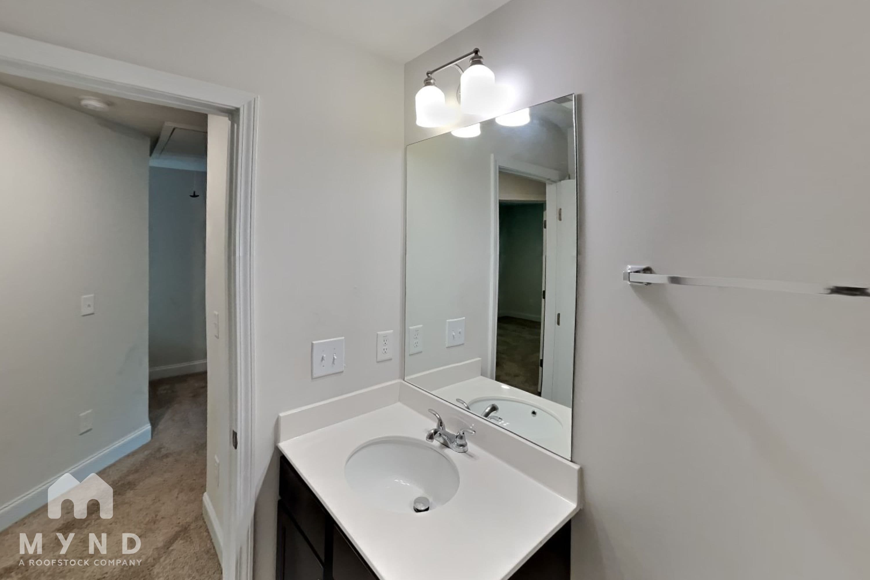 MYND — 3 Bedroom(s) and 2.5 Bathroom(s) - Photo 13
