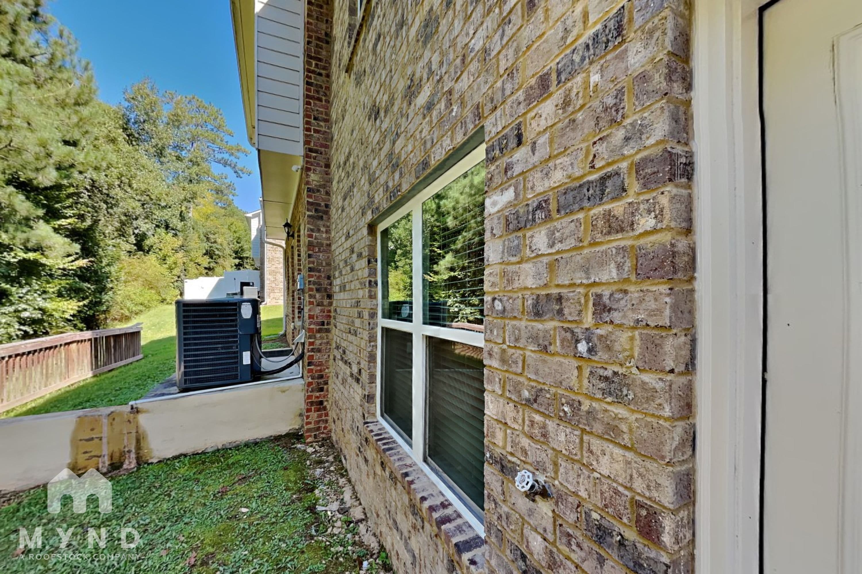 MYND — 3 Bedroom(s) and 2.5 Bathroom(s) - Photo 17