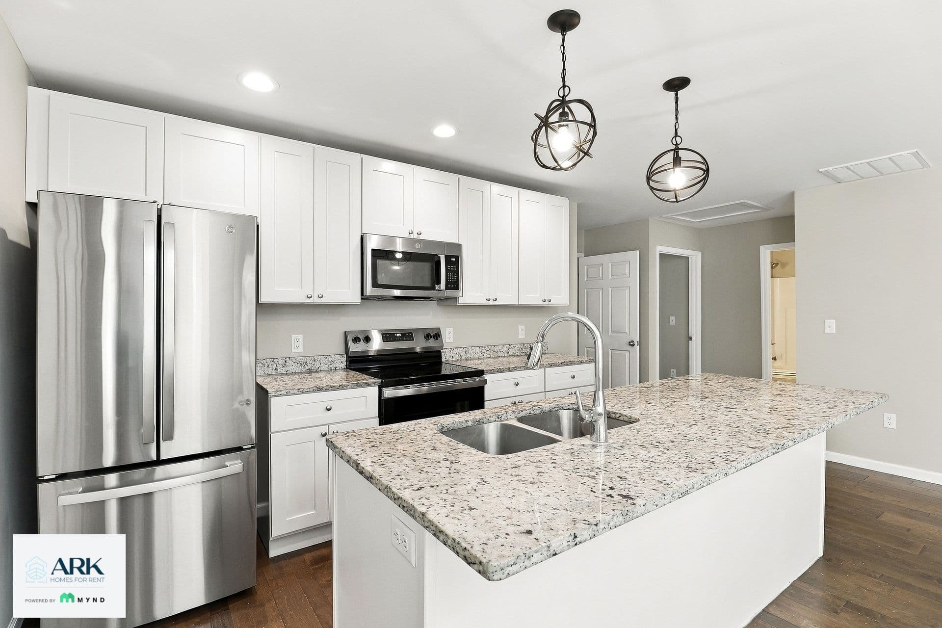 MYND — 3 Bedroom(s) and 2 Bathroom(s) - Photo 9