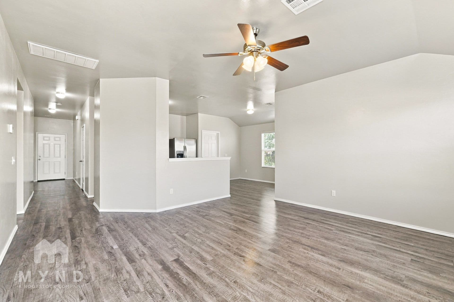 MYND — 3 Bedroom(s) and 2 Bathroom(s) - Photo 10
