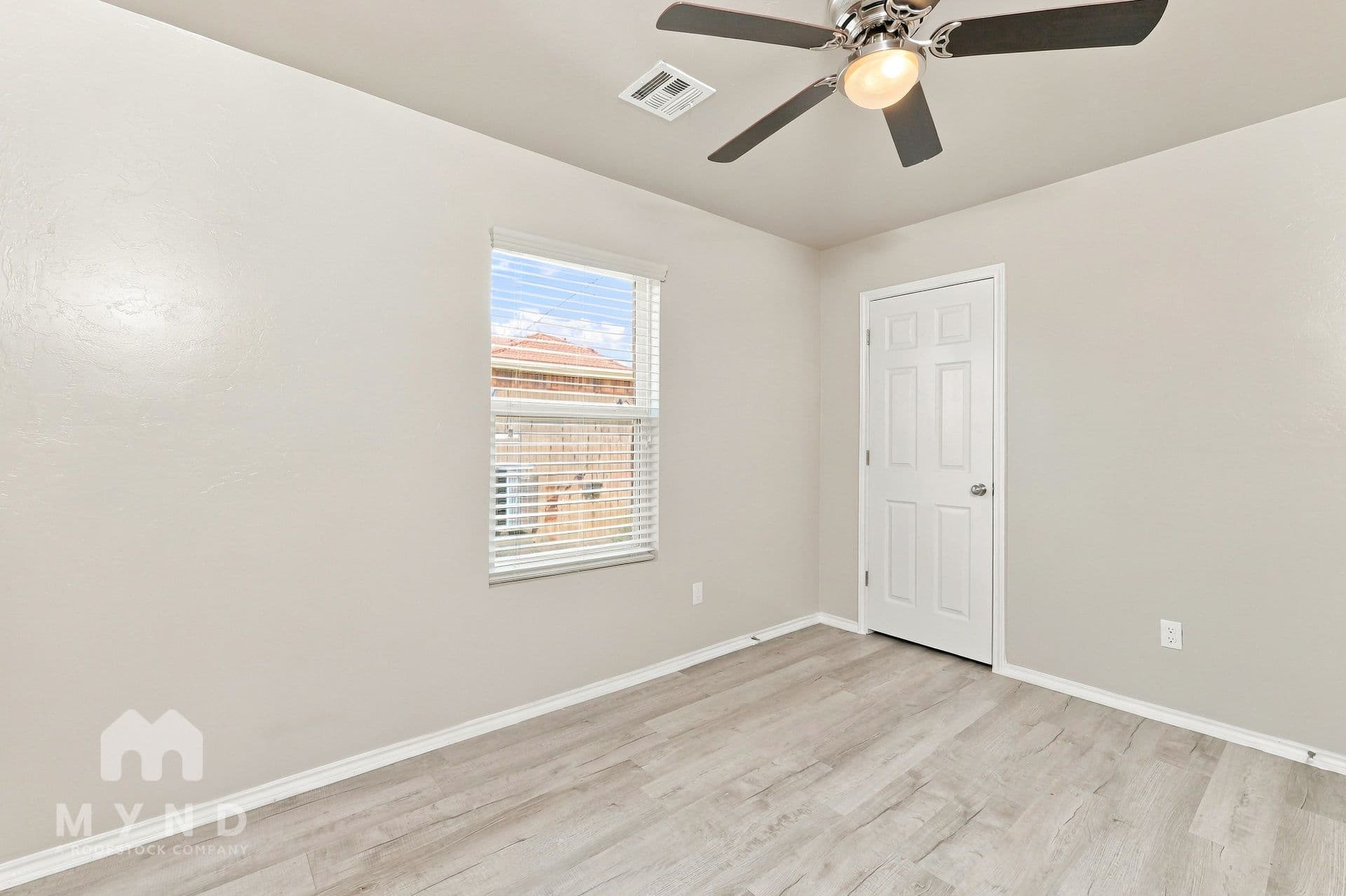 MYND — 3 Bedroom(s) and 2 Bathroom(s) - Photo 15