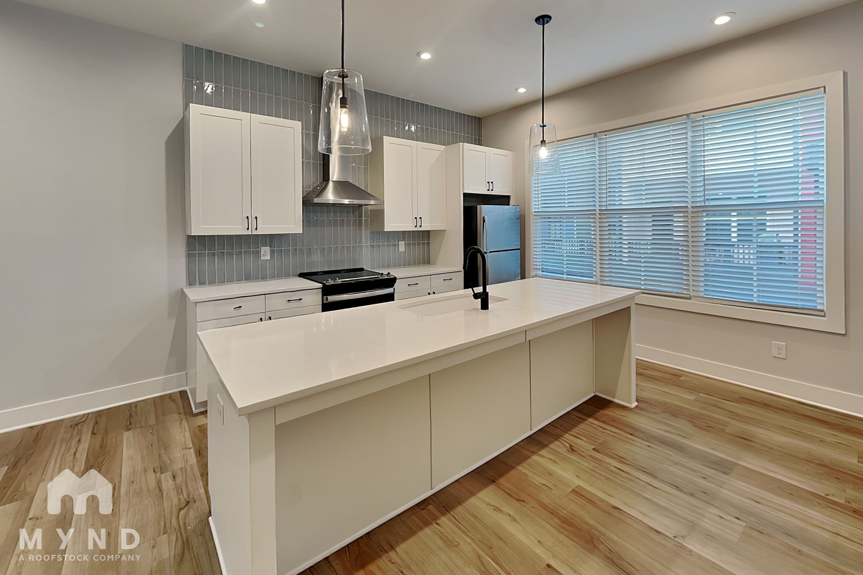 MYND — 2 Bedroom(s) and 2 Bathroom(s) - Photo 2