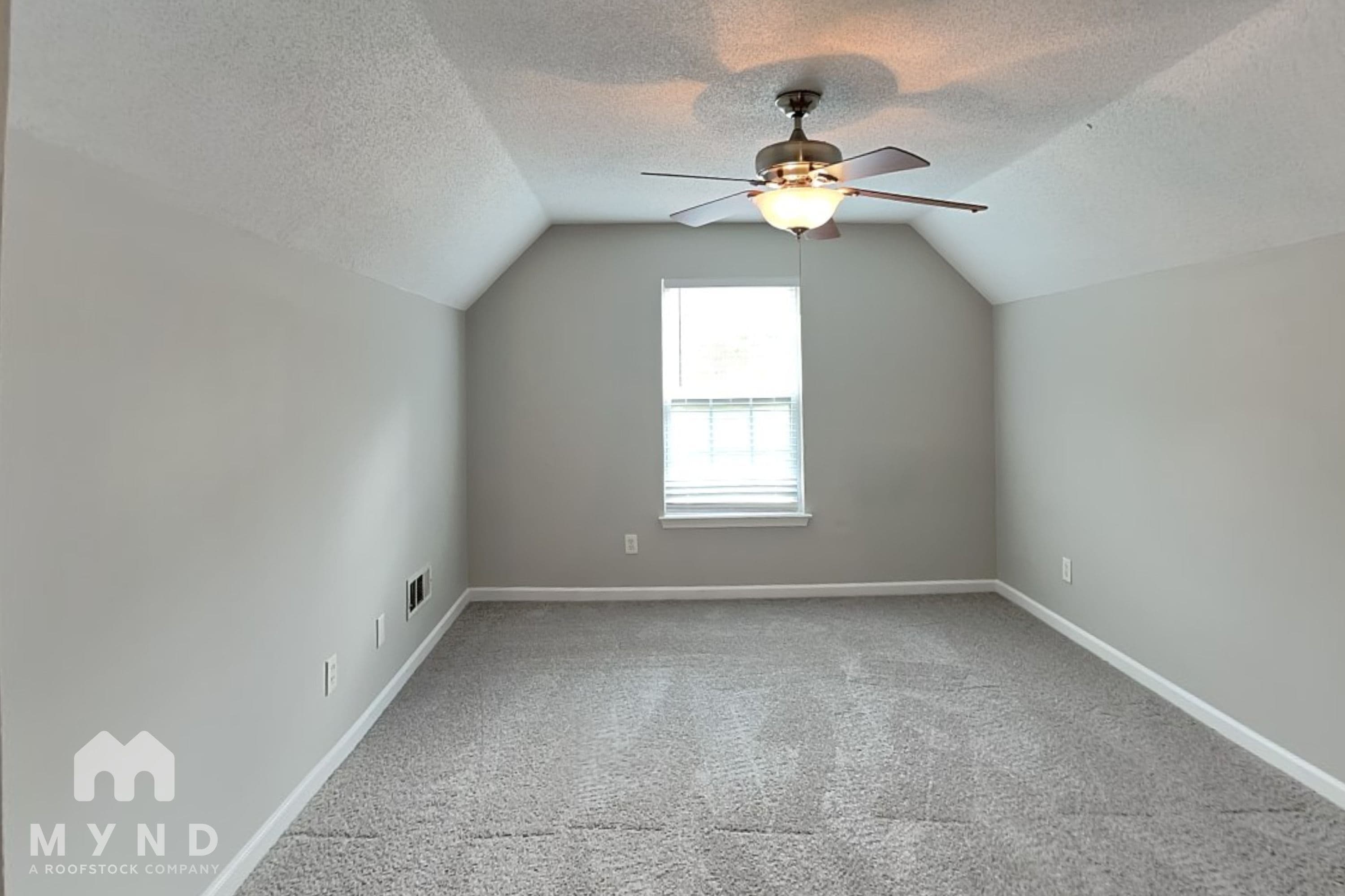 MYND — 4 Bedroom(s) and 3 Bathroom(s) - Photo 11
