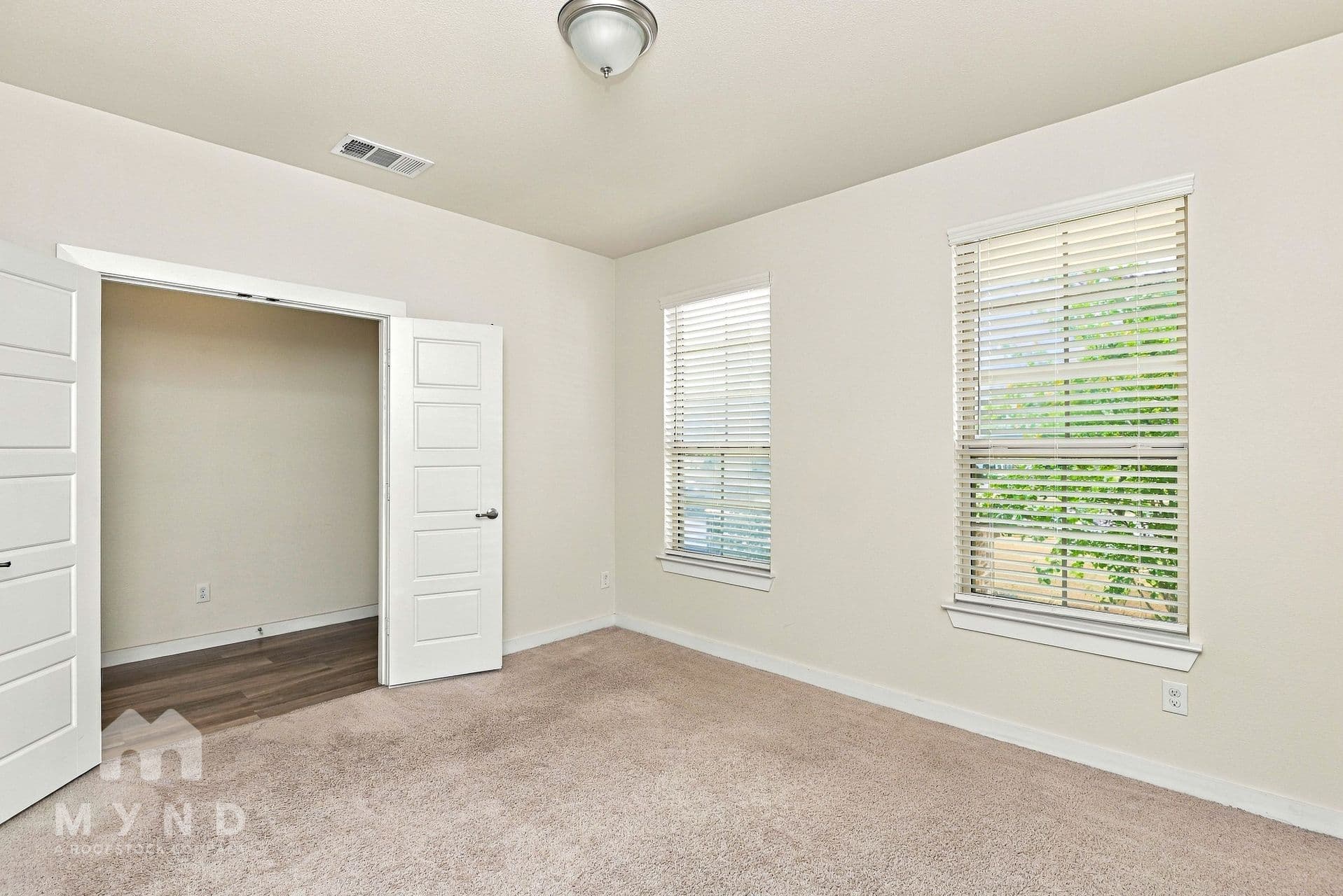MYND — 4 Bedroom(s) and 2.5 Bathroom(s) - Photo 15
