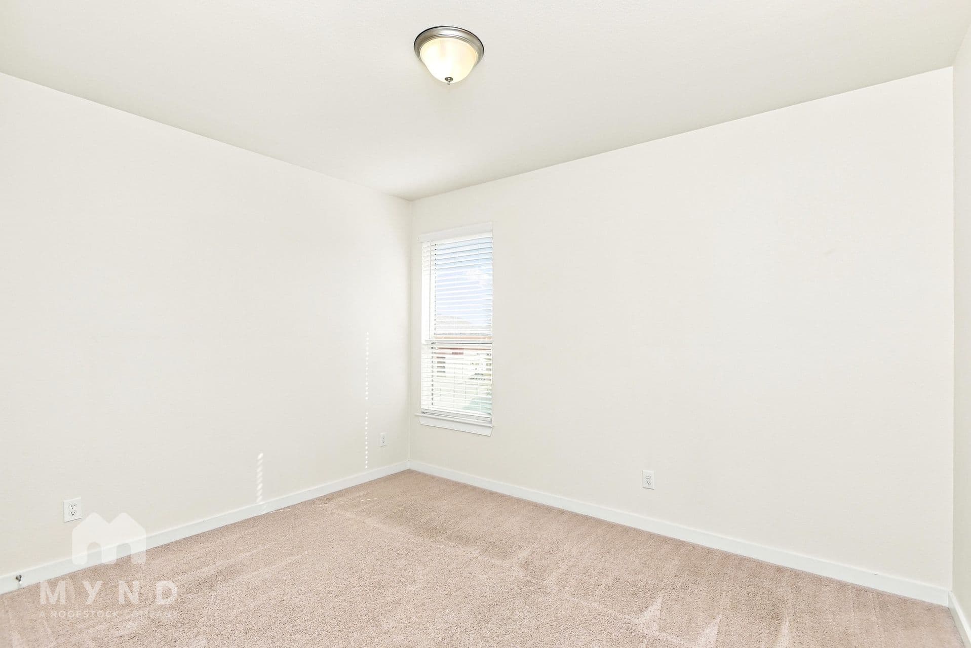 MYND — 4 Bedroom(s) and 2.5 Bathroom(s) - Photo 18