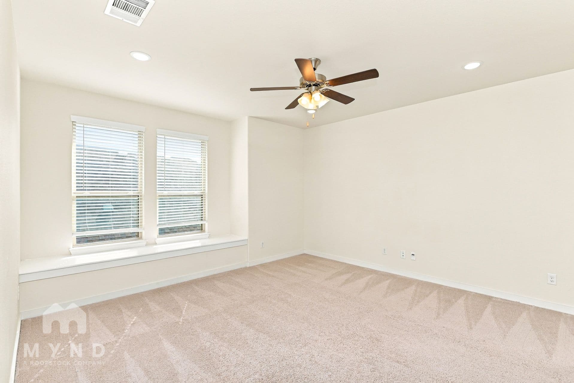 MYND — 4 Bedroom(s) and 2.5 Bathroom(s) - Photo 19