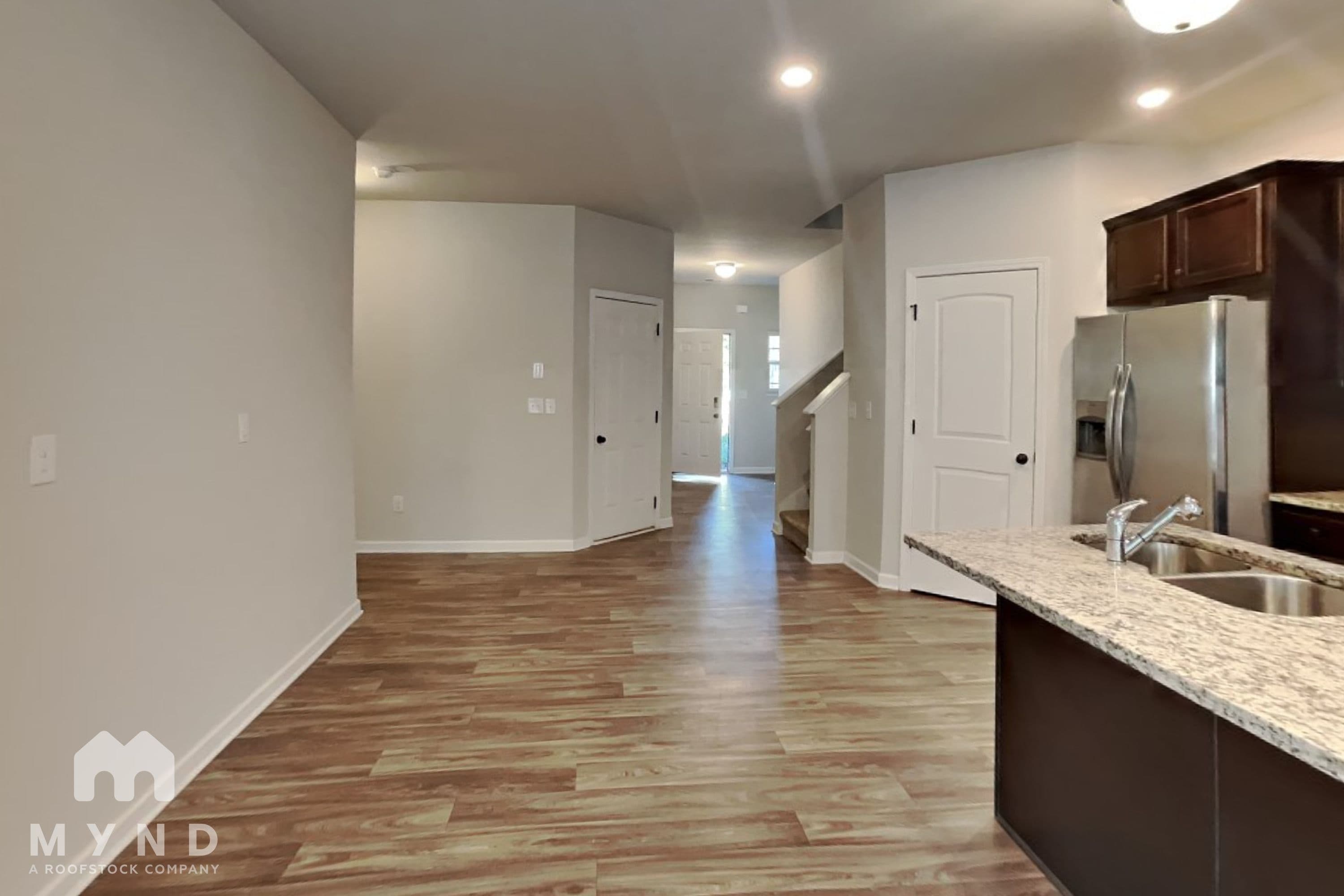 MYND — 4 Bedroom(s) and 3 Bathroom(s) - Photo 4