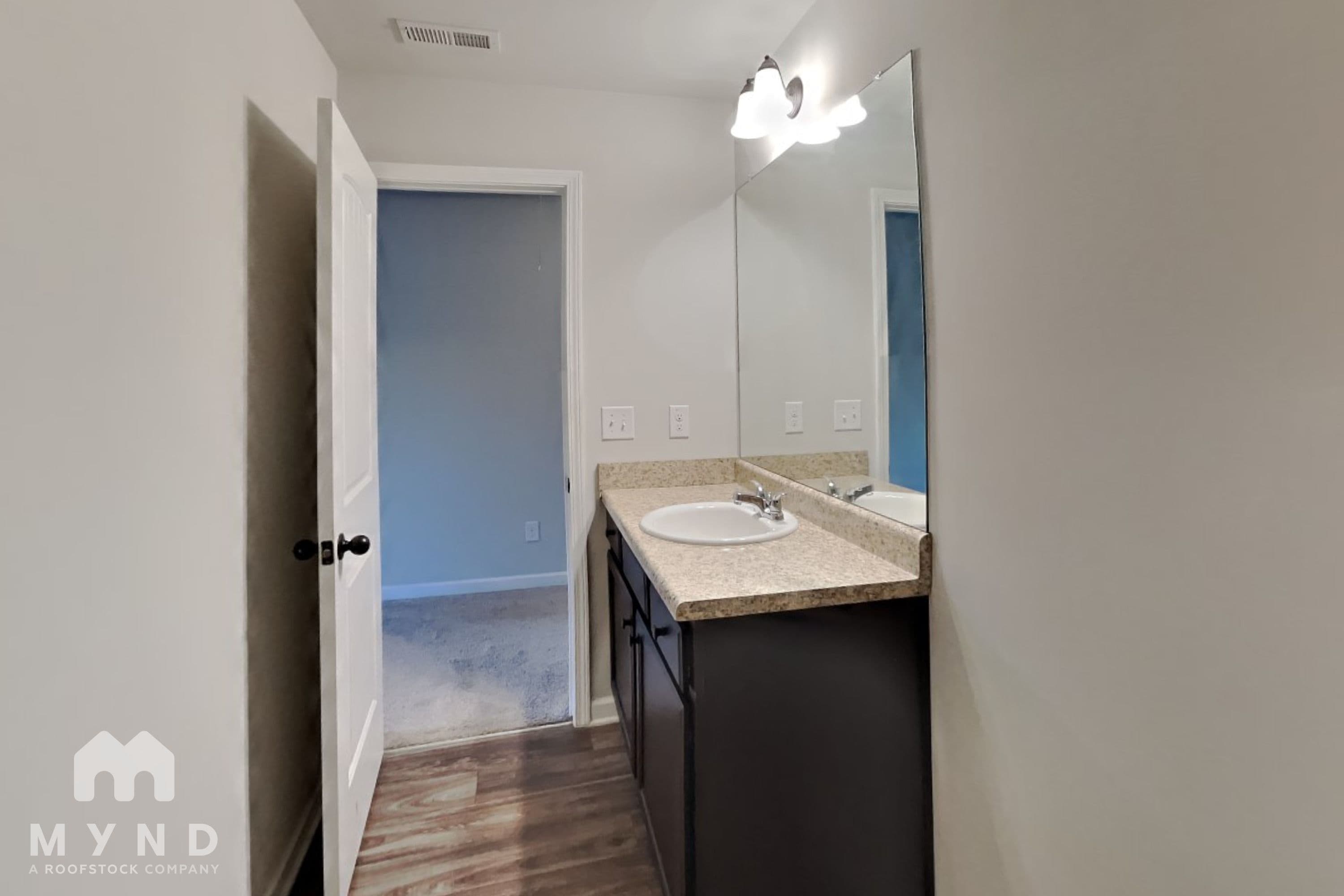 MYND — 4 Bedroom(s) and 3 Bathroom(s) - Photo 11