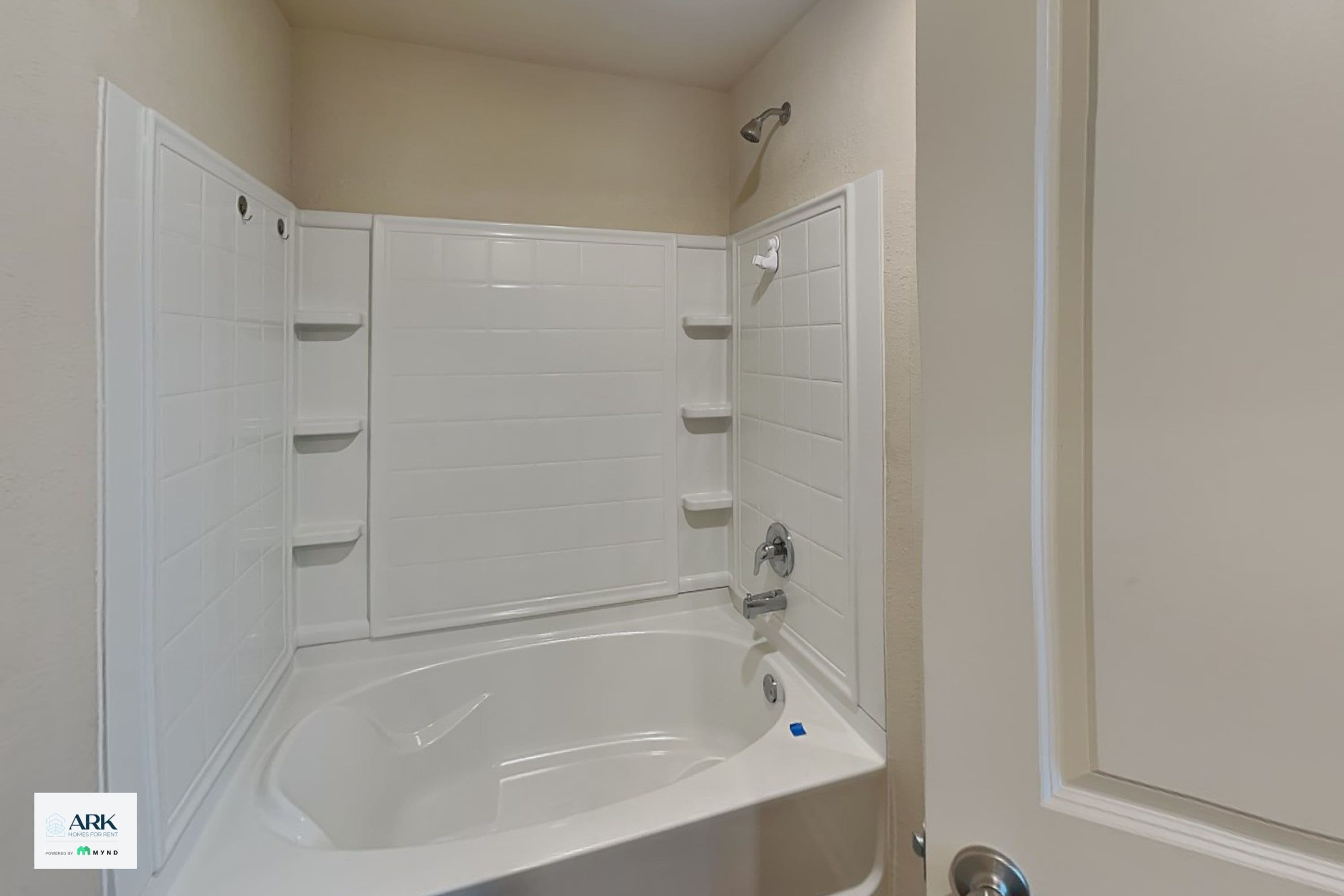 MYND — 3 Bedroom(s) and 2.5 Bathroom(s) - Photo 10