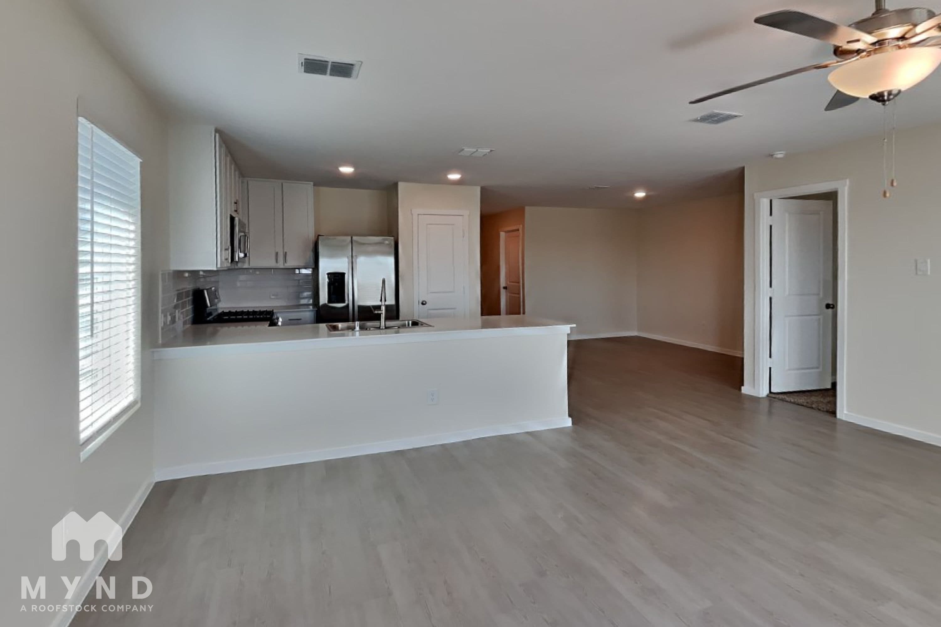 MYND — 4 Bedroom(s) and 2 Bathroom(s) - Photo 5