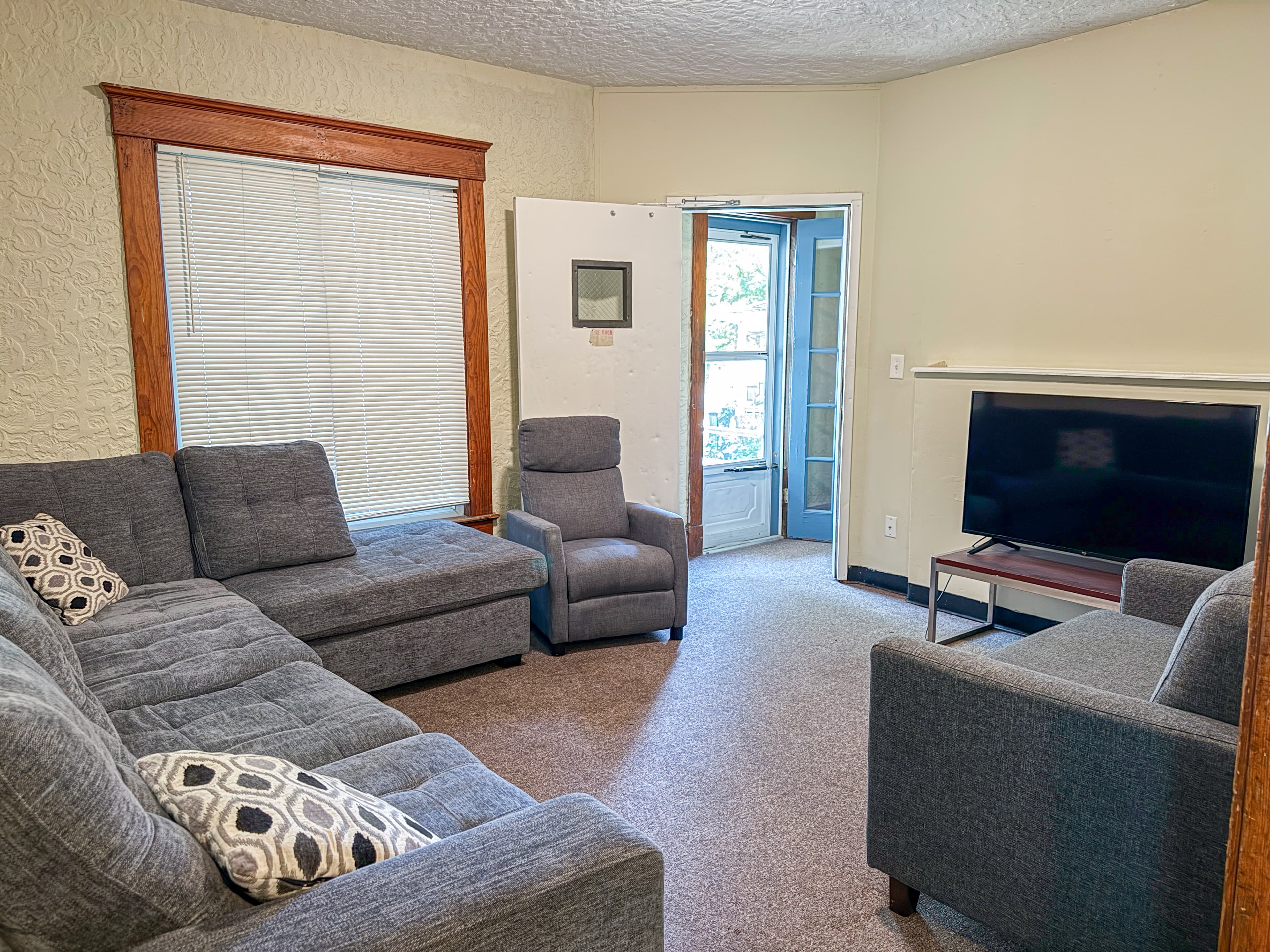 Investor’s Property Management - Photo 4