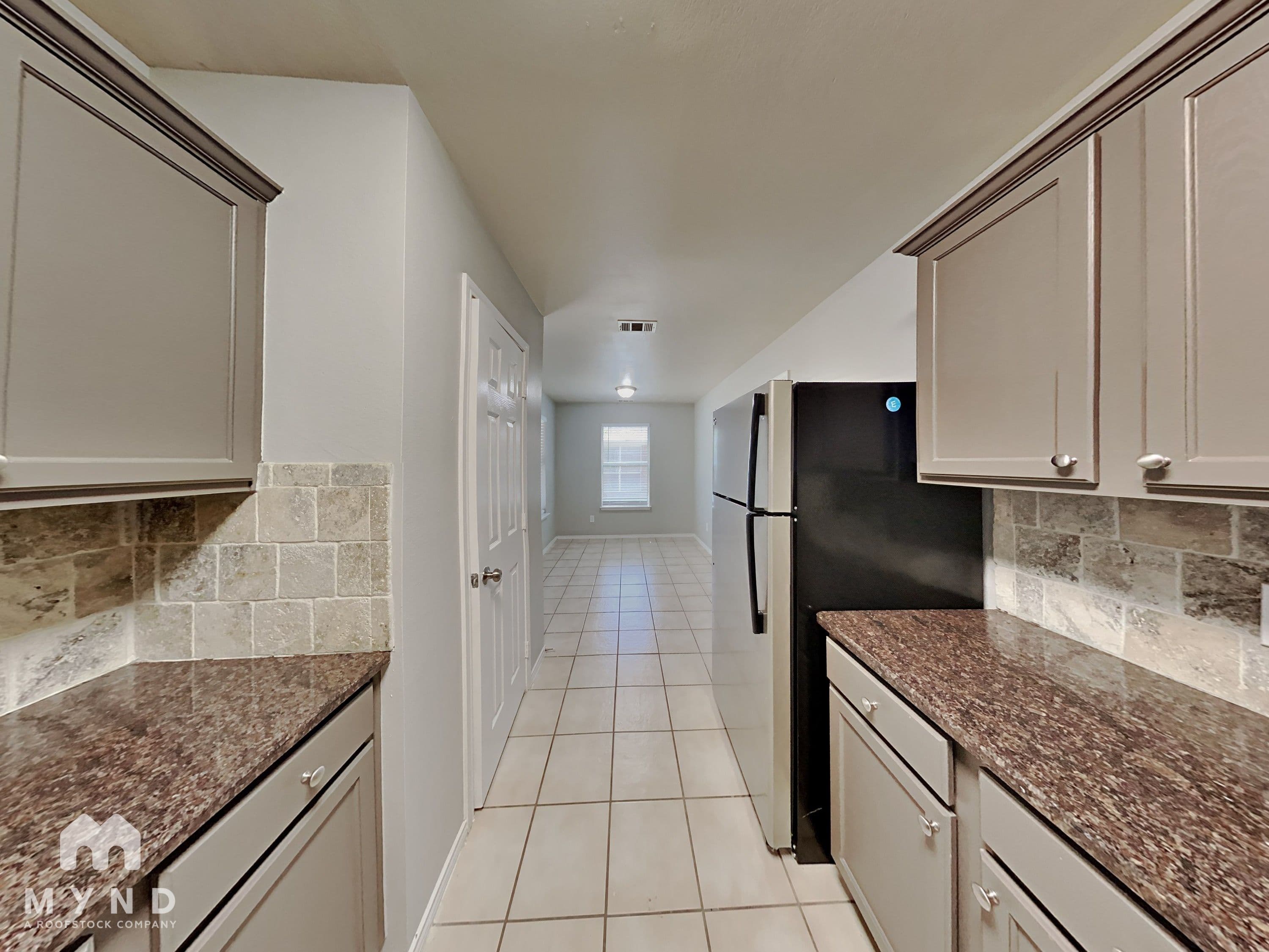MYND — 5 Bedroom(s) and 2.5 Bathroom(s) - Photo 7