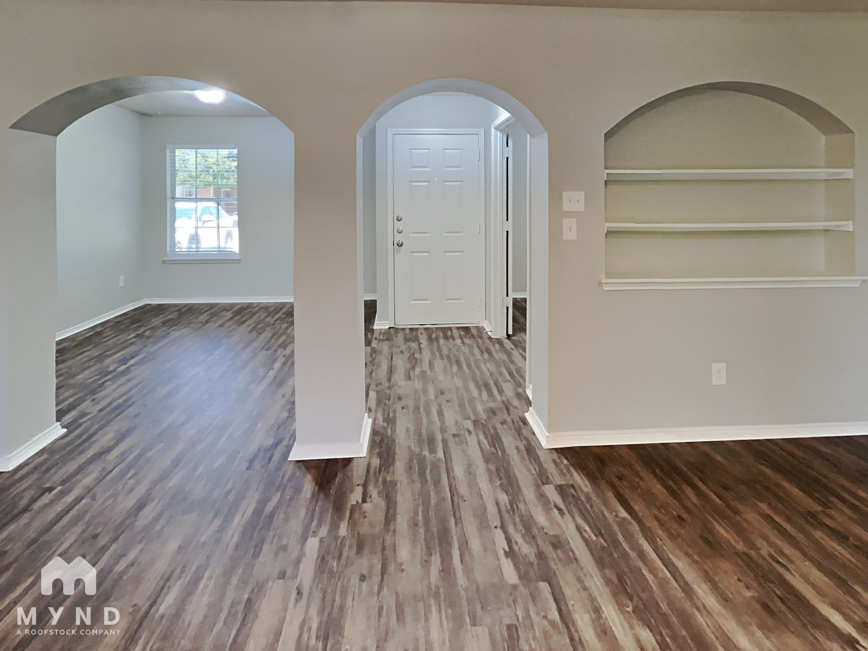 MYND — 5 Bedroom(s) and 2.5 Bathroom(s) - Photo 11