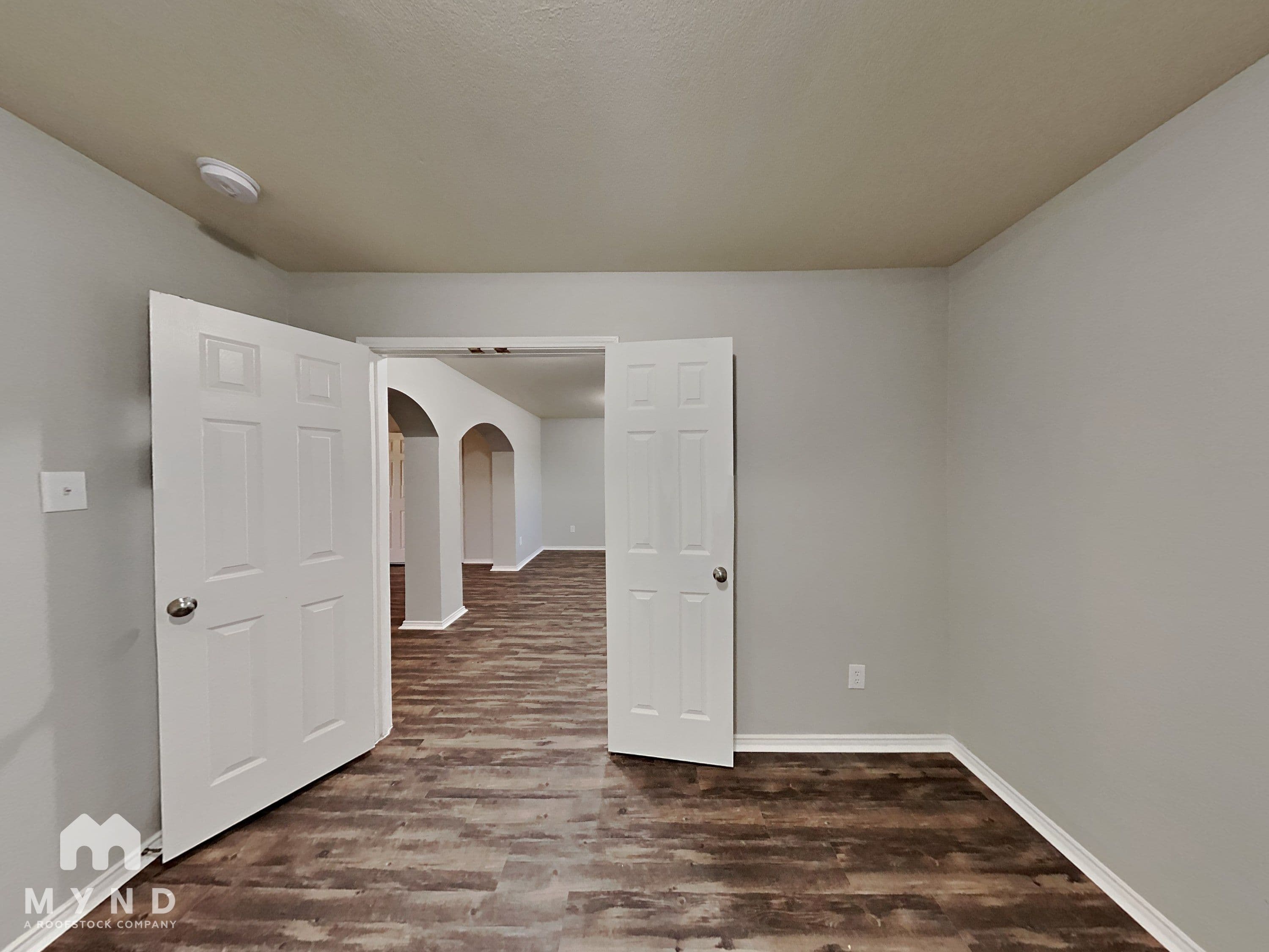 MYND — 5 Bedroom(s) and 2.5 Bathroom(s) - Photo 18