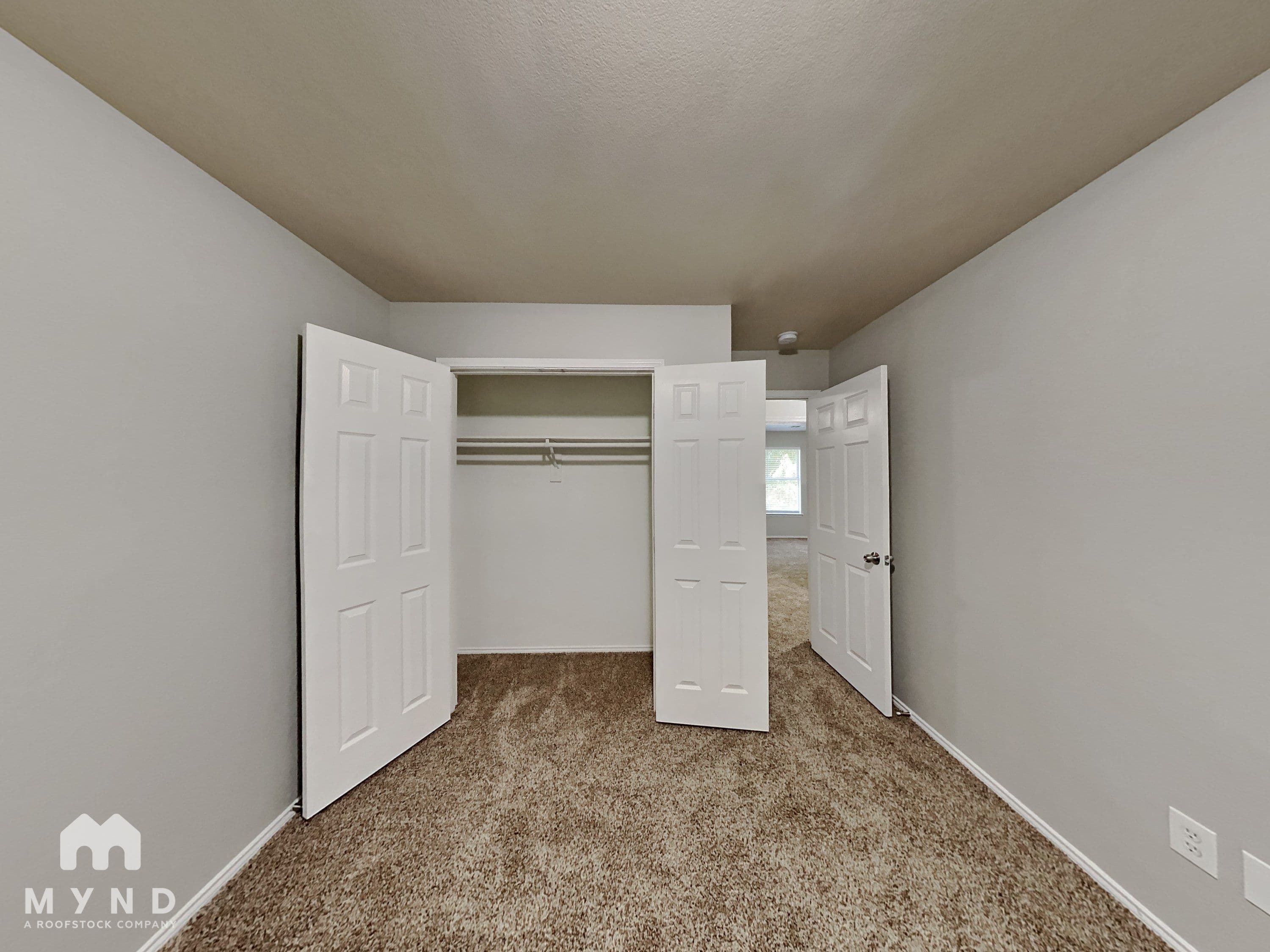 MYND — 5 Bedroom(s) and 2.5 Bathroom(s) - Photo 22