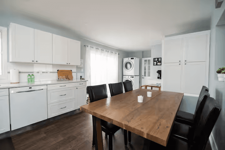 Rhenti — 3 Bedroom(s) and 2 Bathroom(s) - Photo 2
