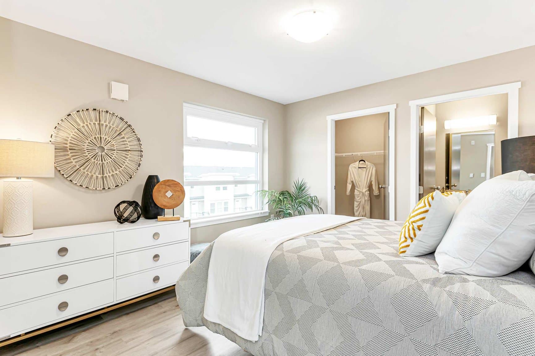 Crestview Tower at Seymour Village — Two Bedroom Two Bath - Photo 13