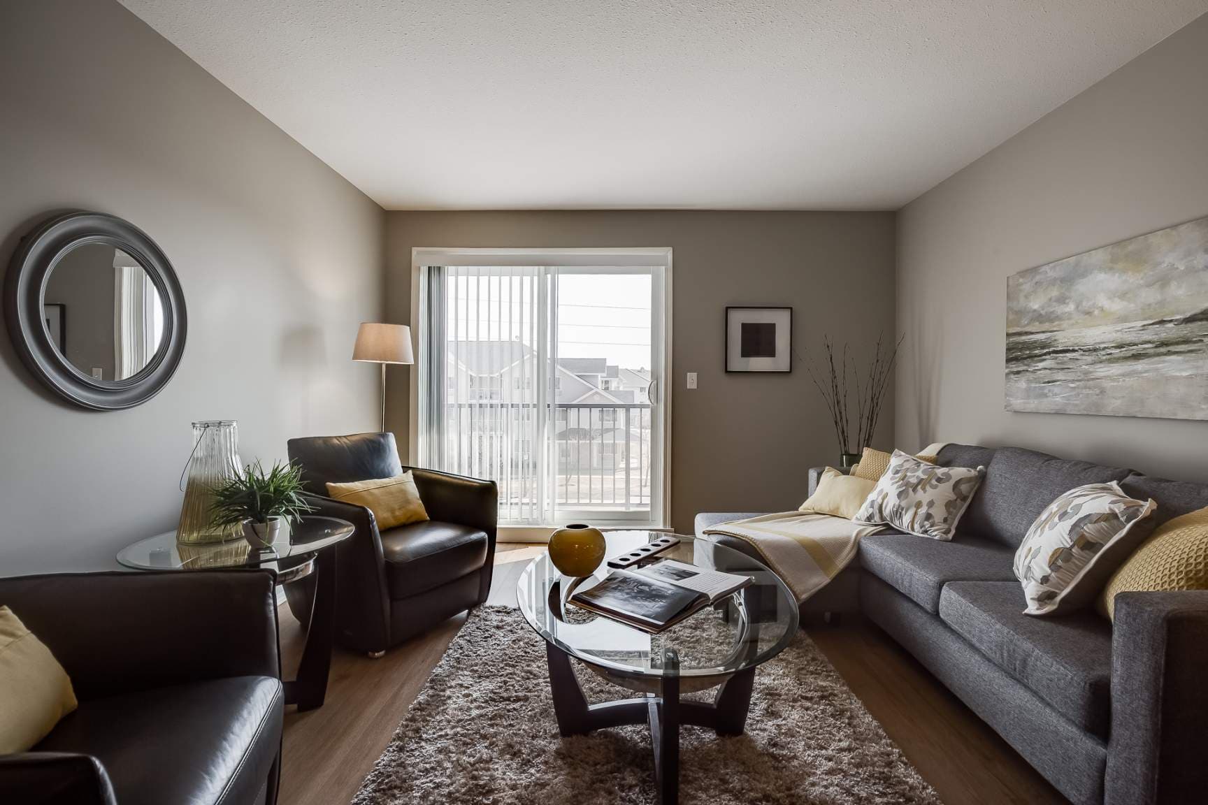 Vista Pointe — Two Bedroom One Bath - Photo 3