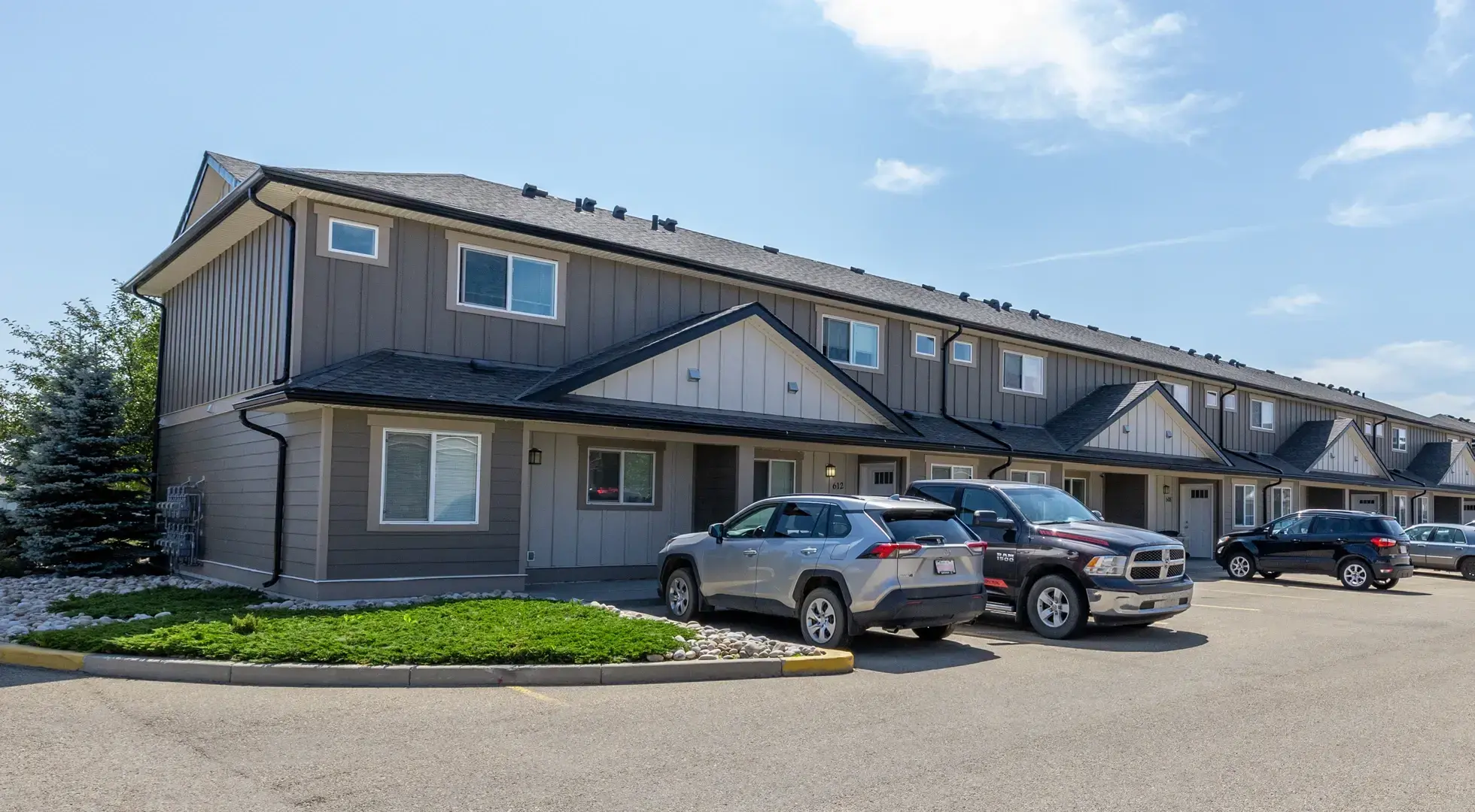 Birch Hills Townhomes — Three Bedroom 1.5 Bath - Photo 12