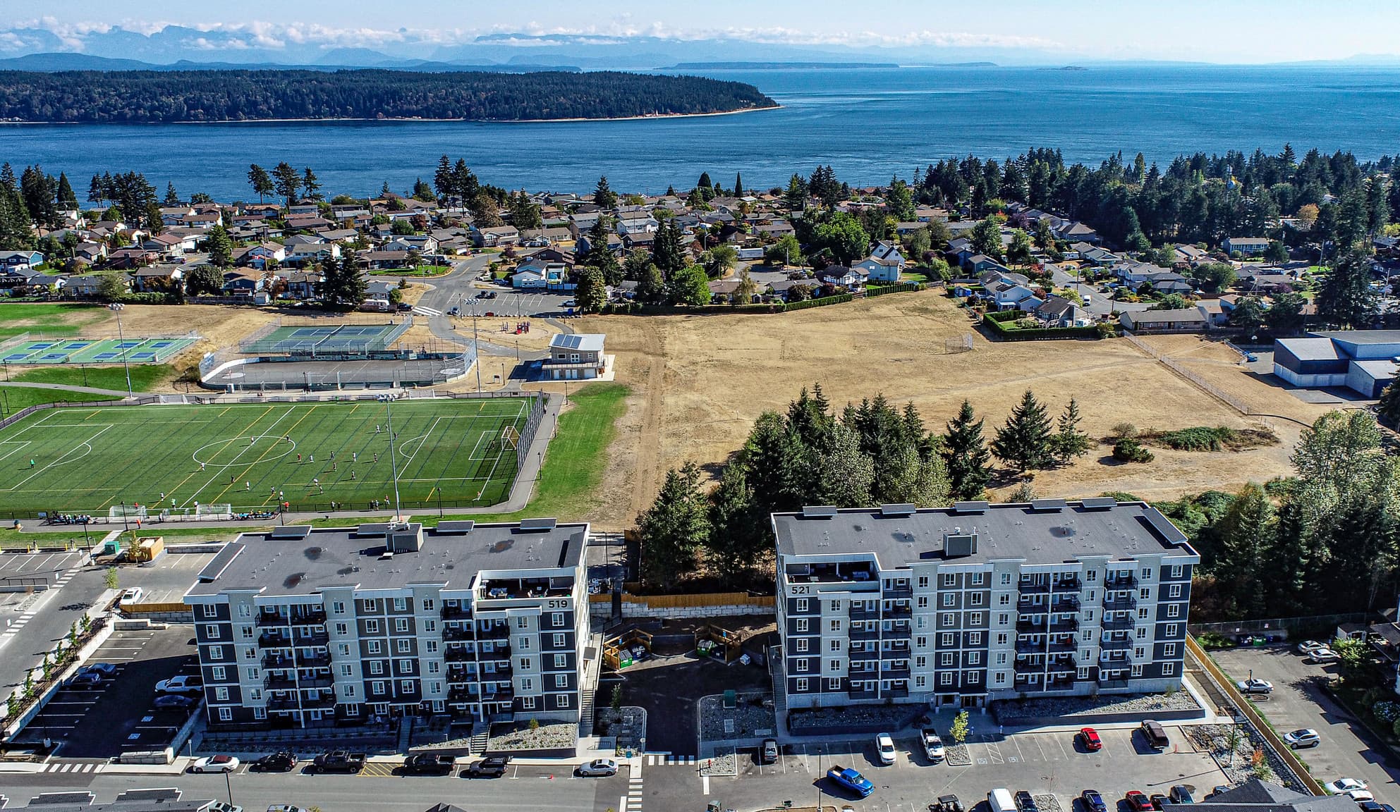 Crestview at Seymour Village — One Bedroom One Bath - Photo 2
