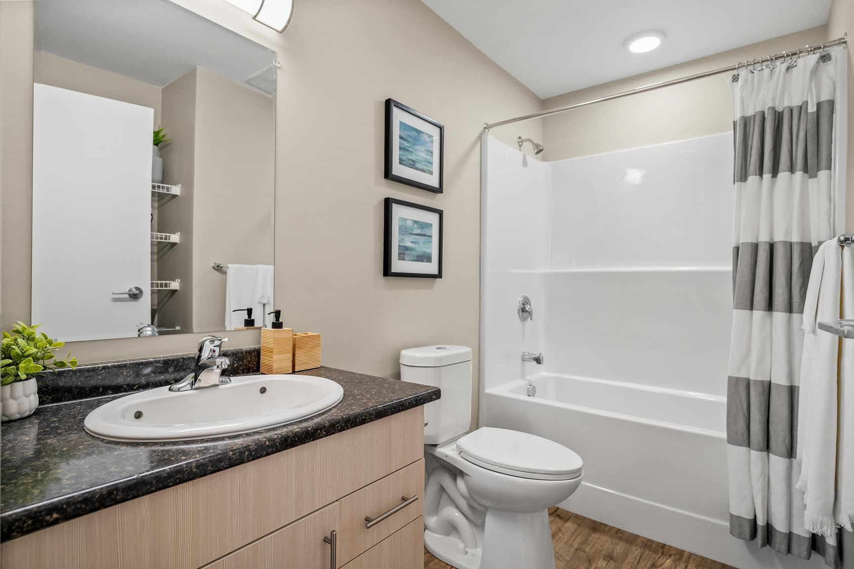 Dawson's Landing Apartments — Two Bedroom Two Bath - Photo 15