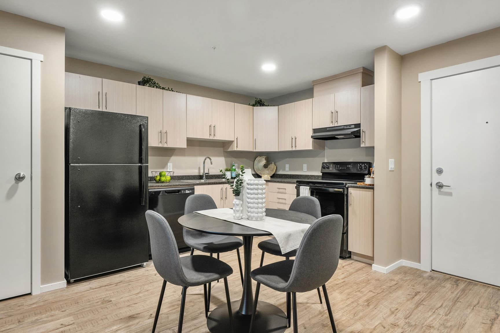 Sage Hill Apartments - Photo 8