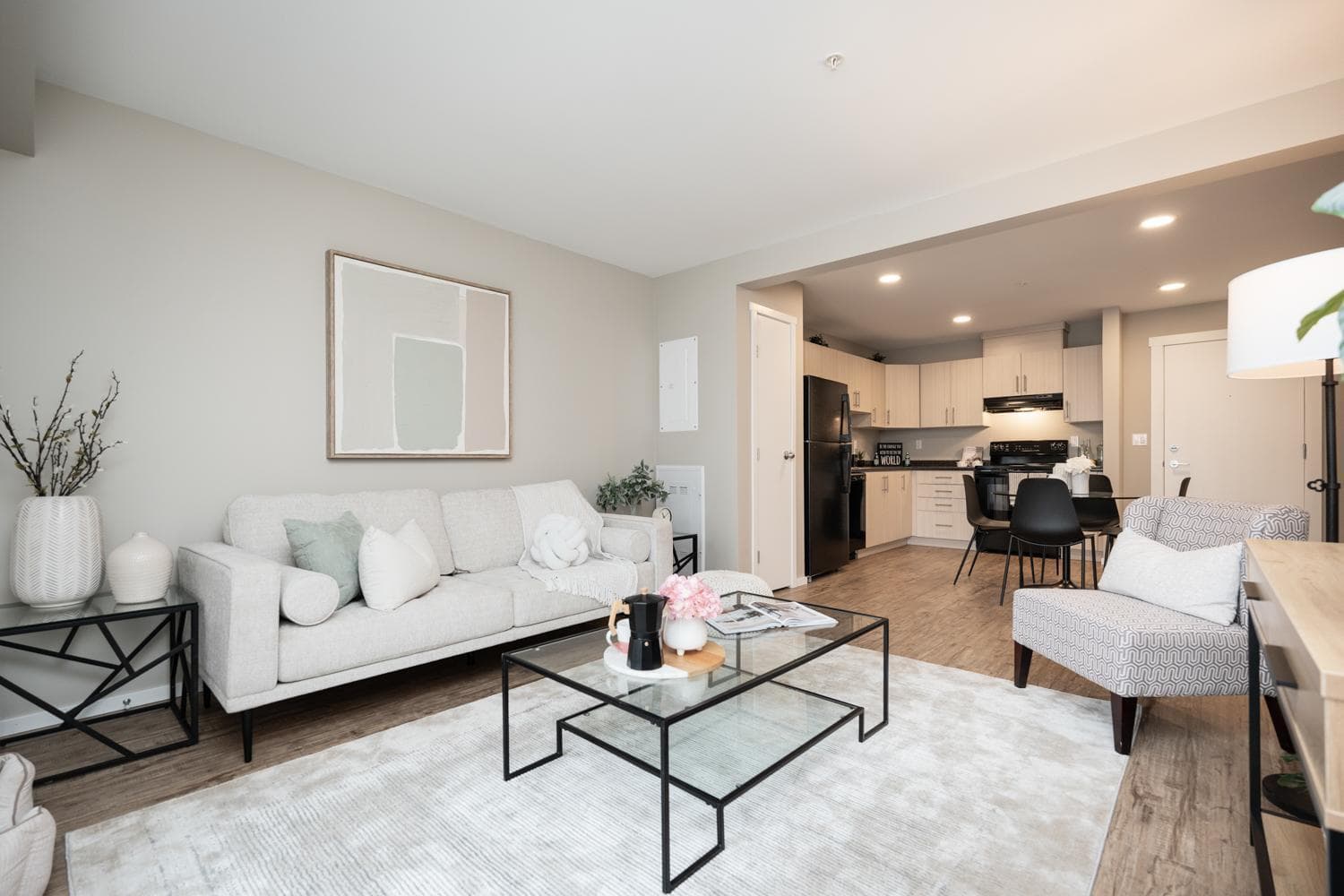 Highland Views Apartments — Three Bedroom Two Bath - Photo 4